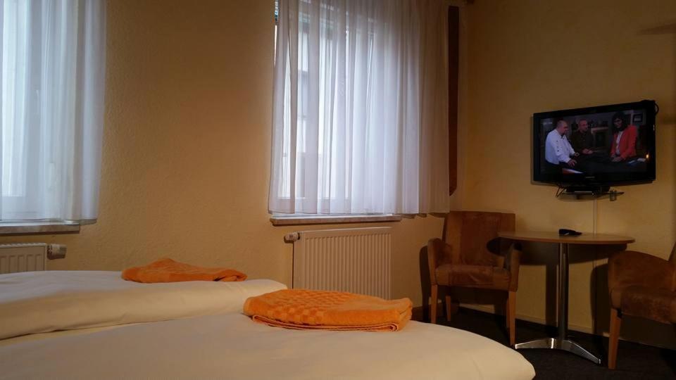 Large Double Room photo 3
