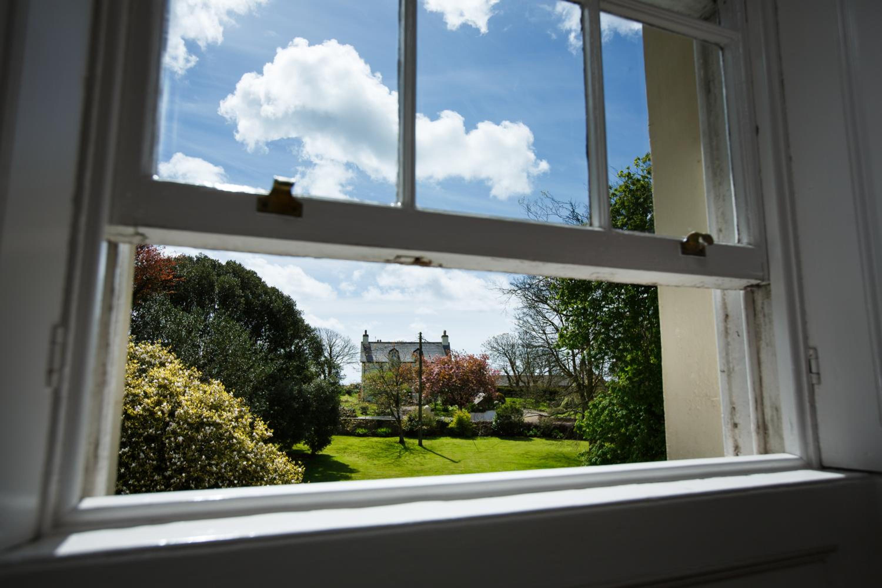 Double Room with Garden View - Photo 7