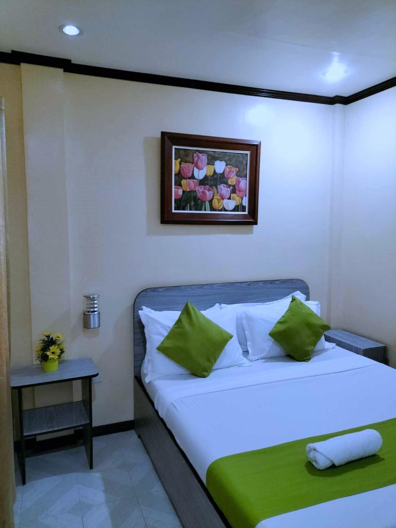 Standard Double Room - Photo 4