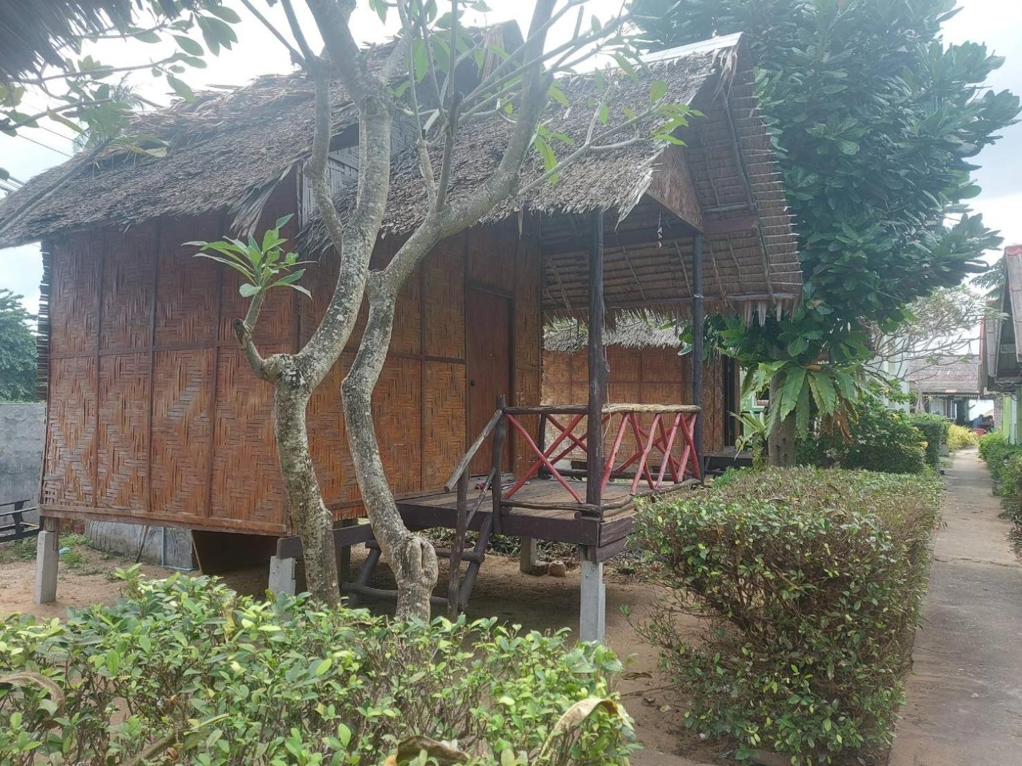 Standard Bungalow with Fan photo 3