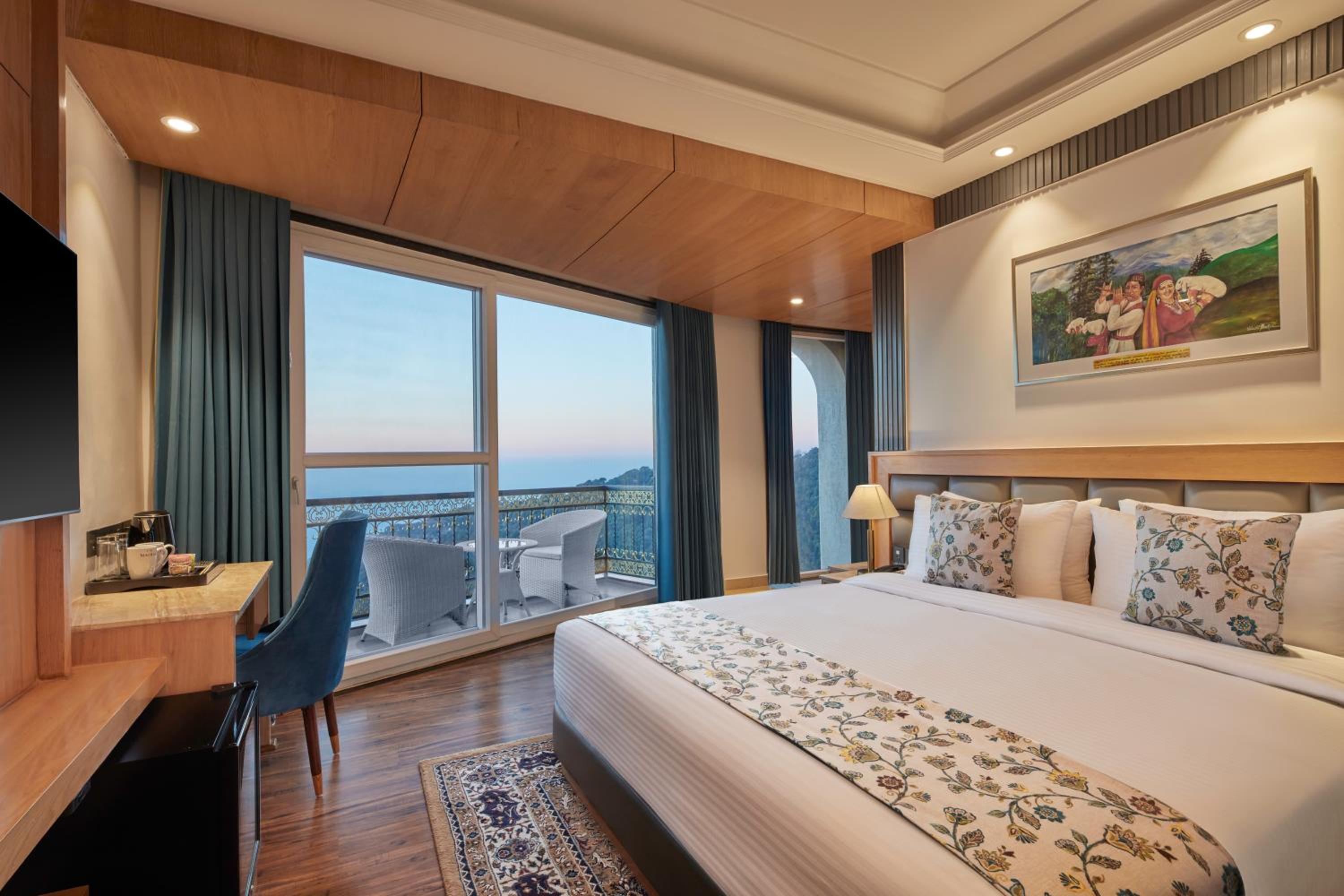Premium Room with Balcony