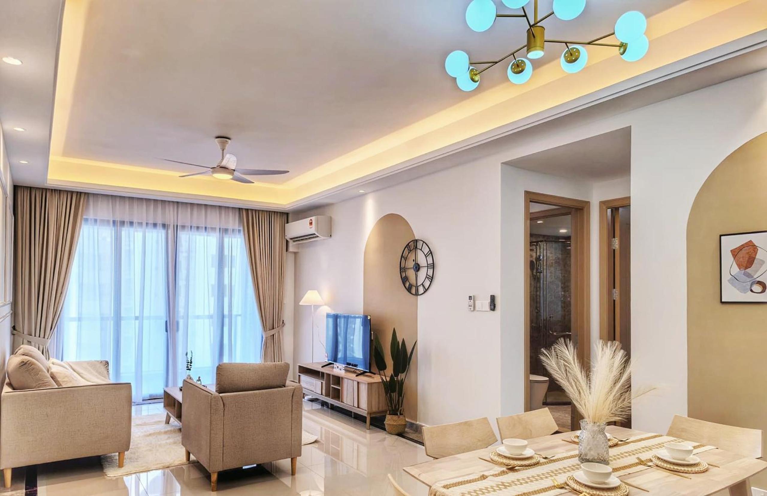 Three-Bedroom Apartment - Oceanfront photo 2