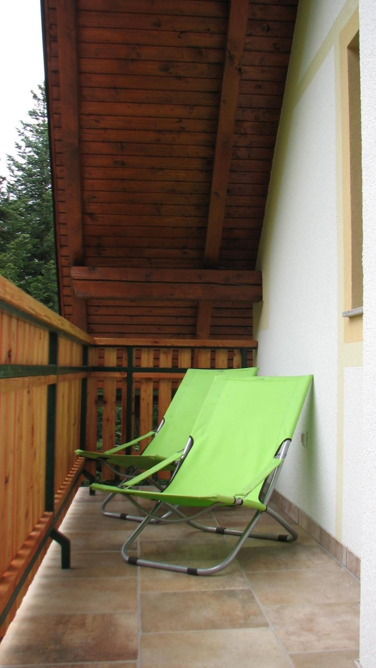 Two-Bedroom Apartment with Balcony - Photo 14