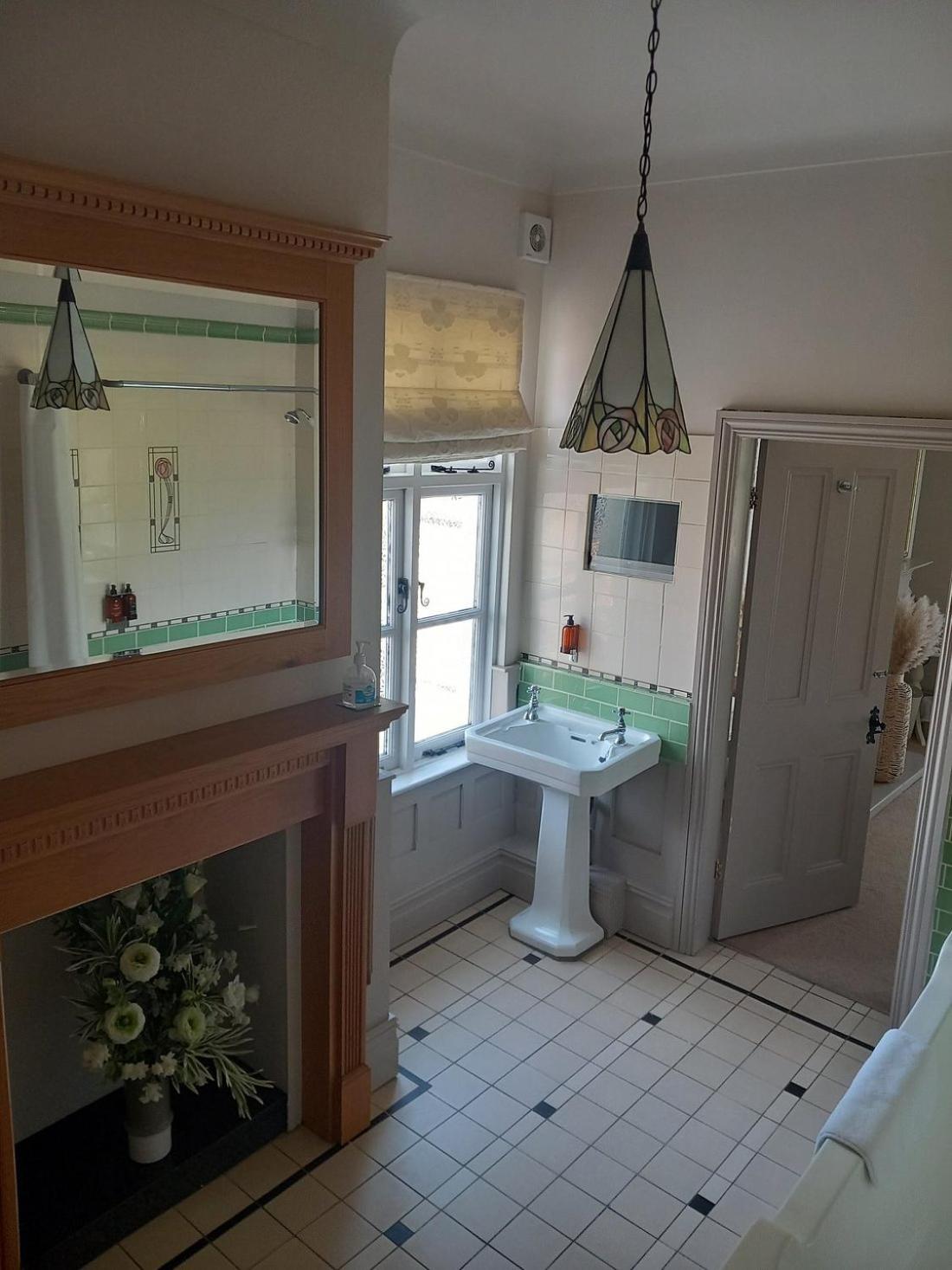 Deluxe Double Room with Balcony - Photo 2
