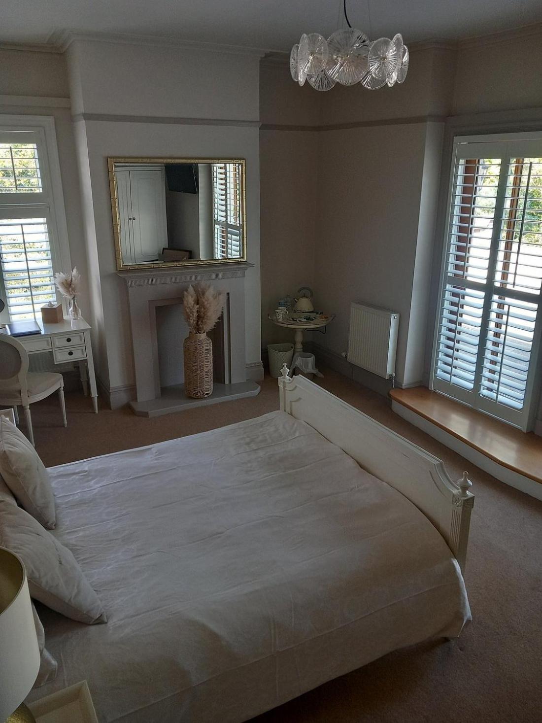 Deluxe Double Room with Balcony - Photo 1