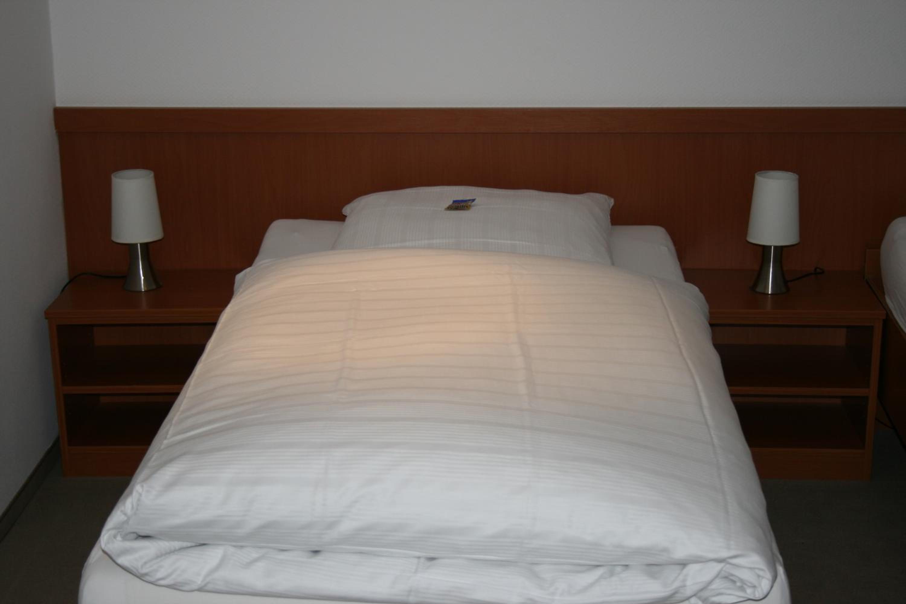 Single Room photo 2