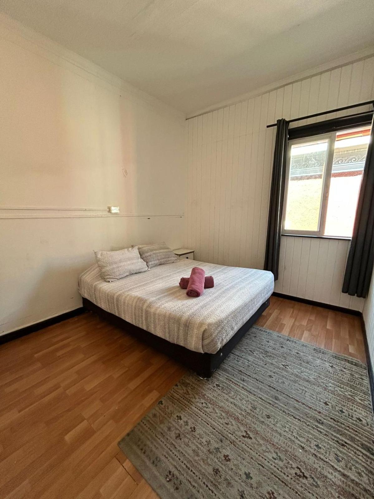 Budget Double Room photo 2