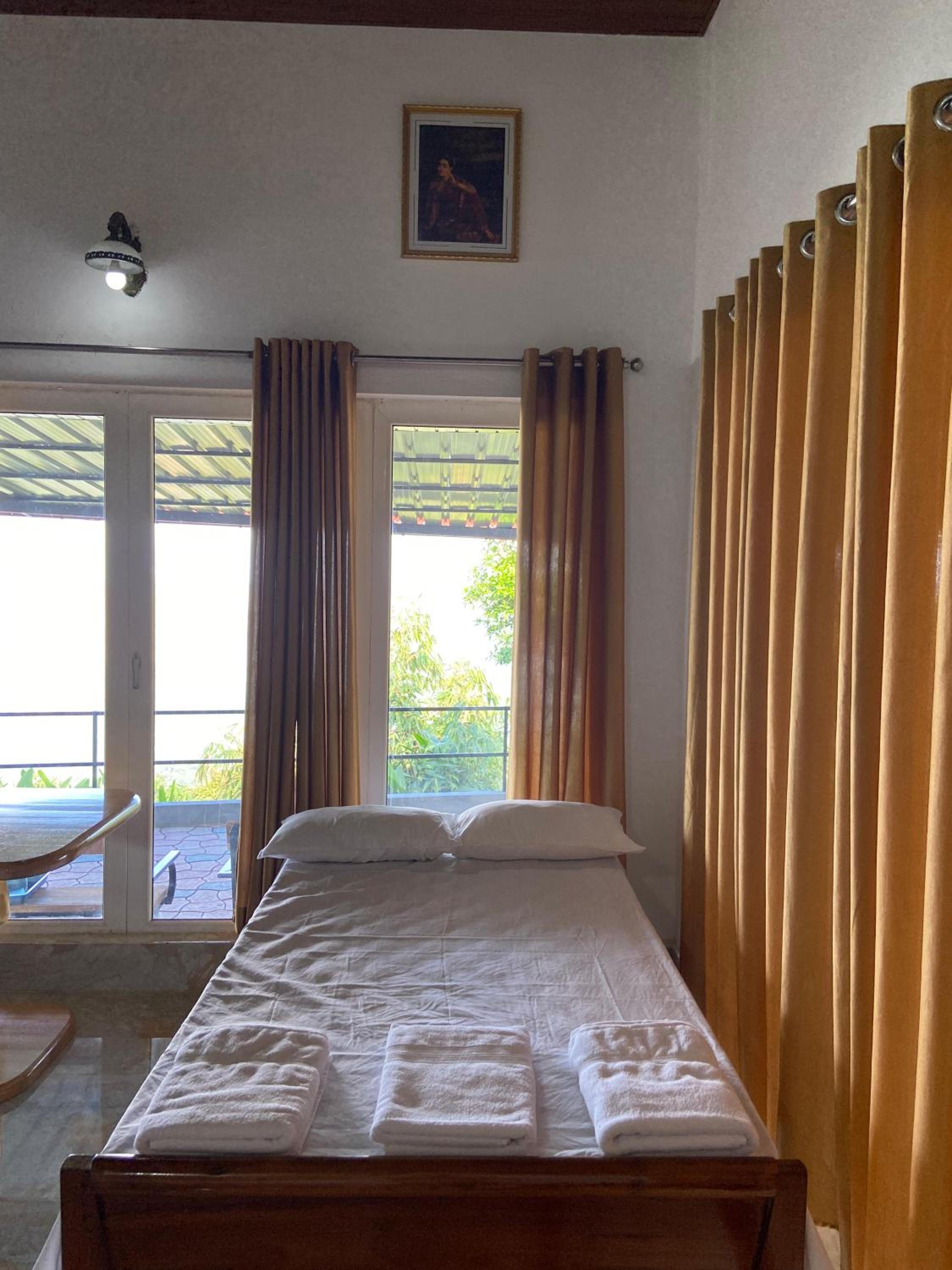 Single Room with Mountain View photo 2