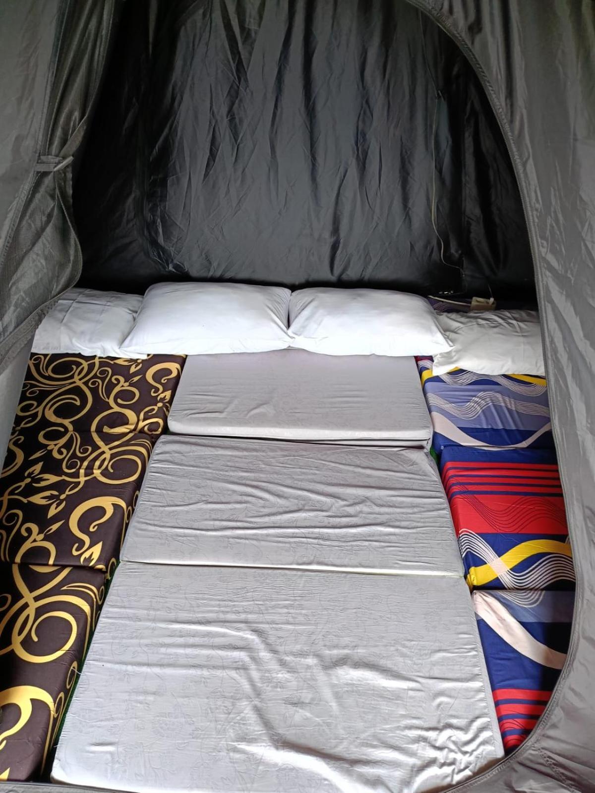 Tent photo 3