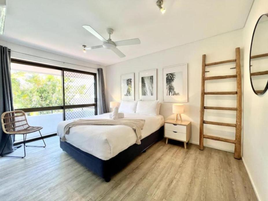 Two-Bedroom Deluxe Apartment photo 3