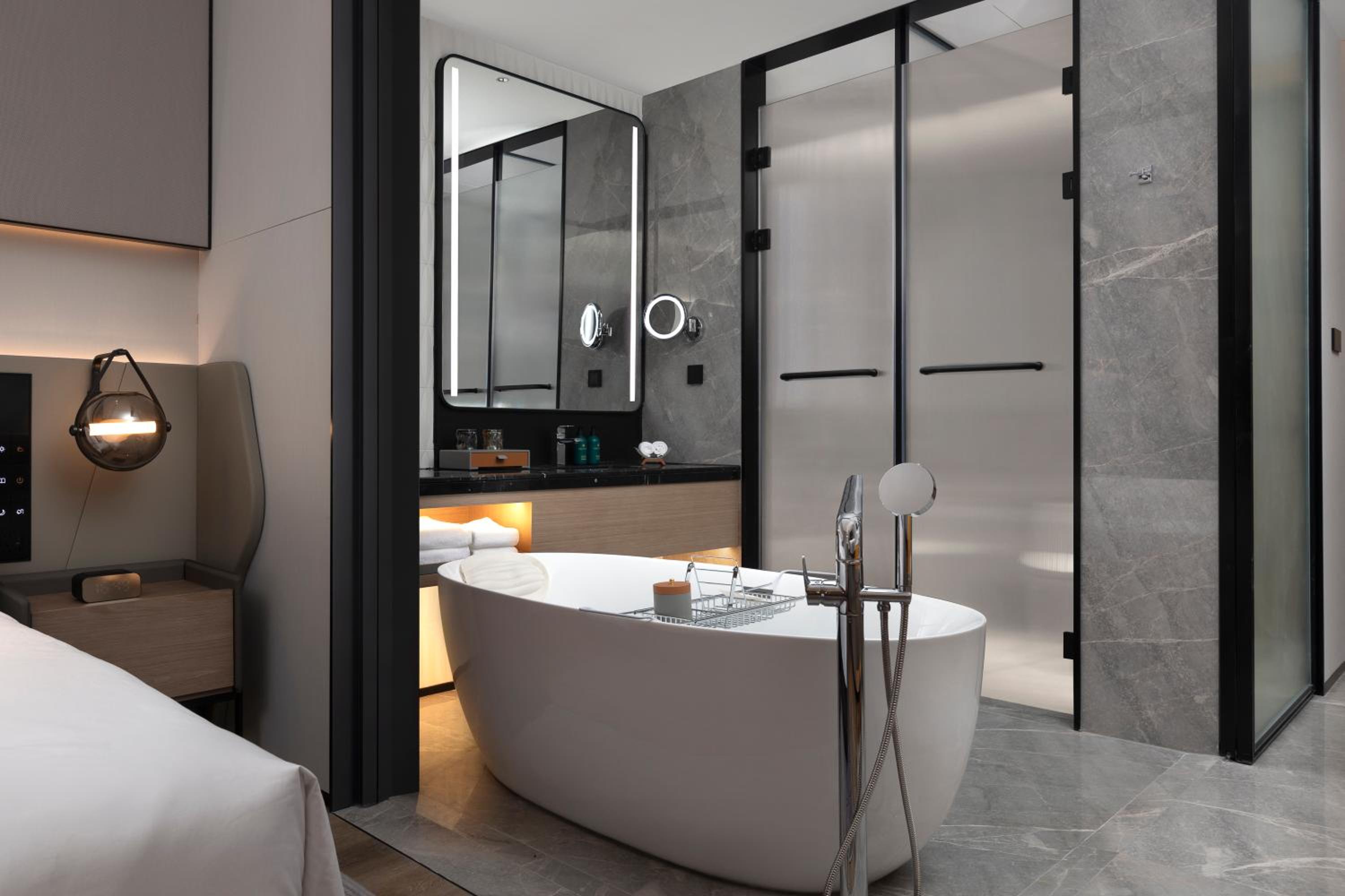 Premium King Room - Lounge Access