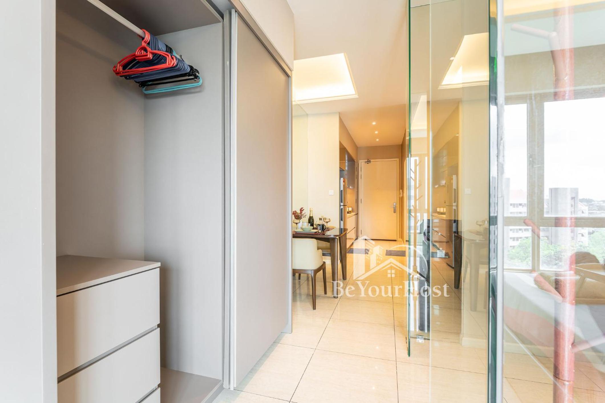 Studio Apartment