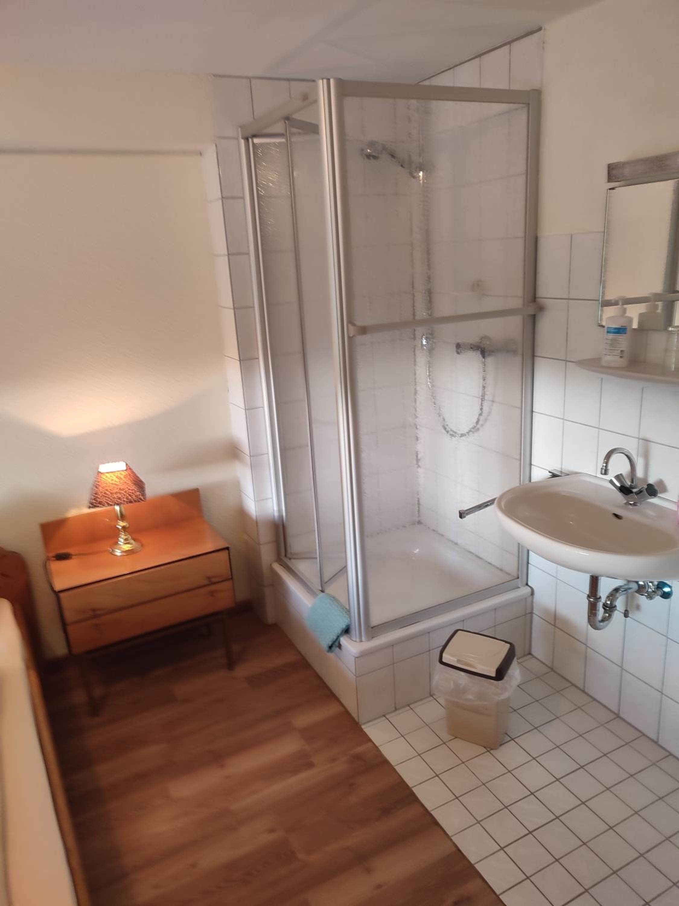 Double Room with Shared Toilet photo 3
