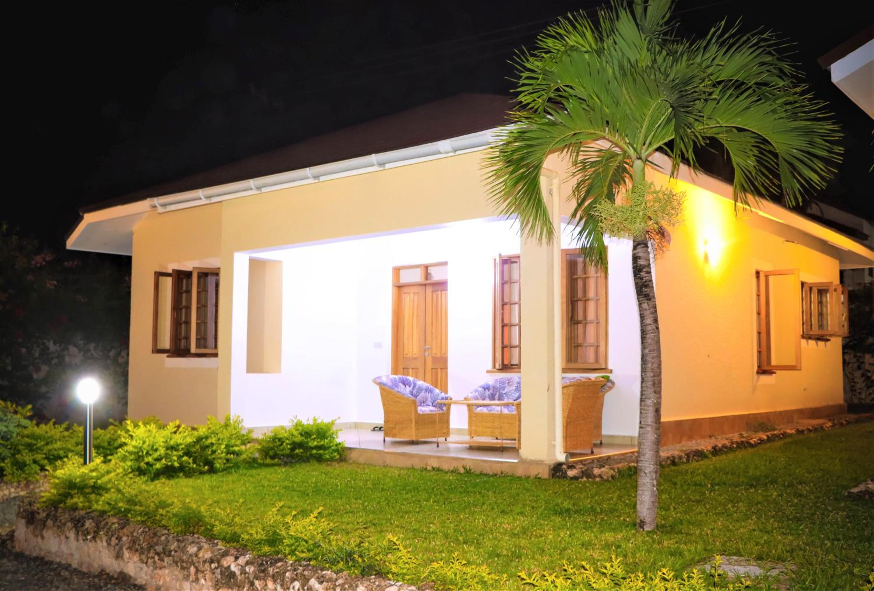 Two-Bedroom House photo 2