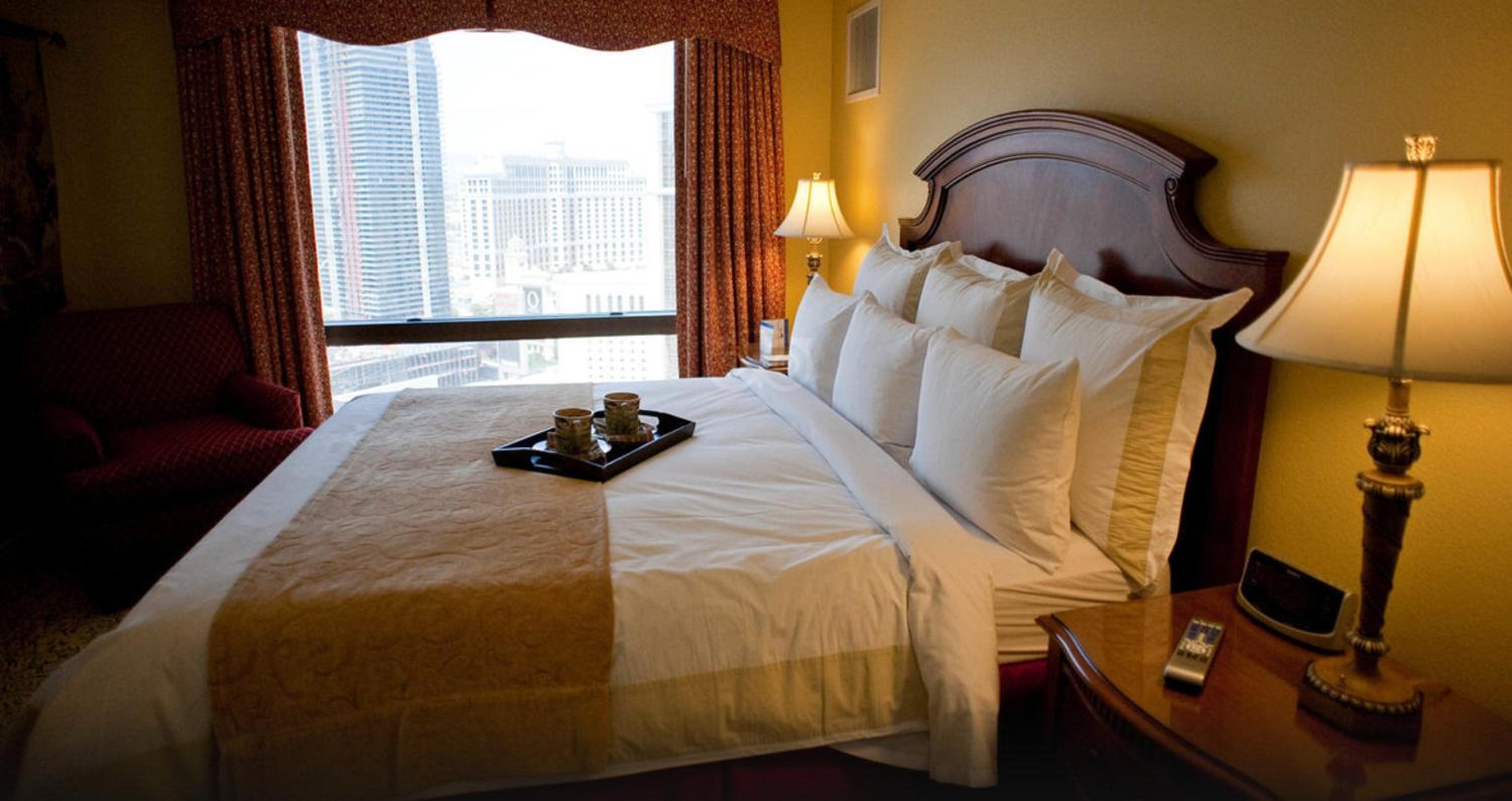 One Bedroom Suite with Kitchen-No Resort Fee