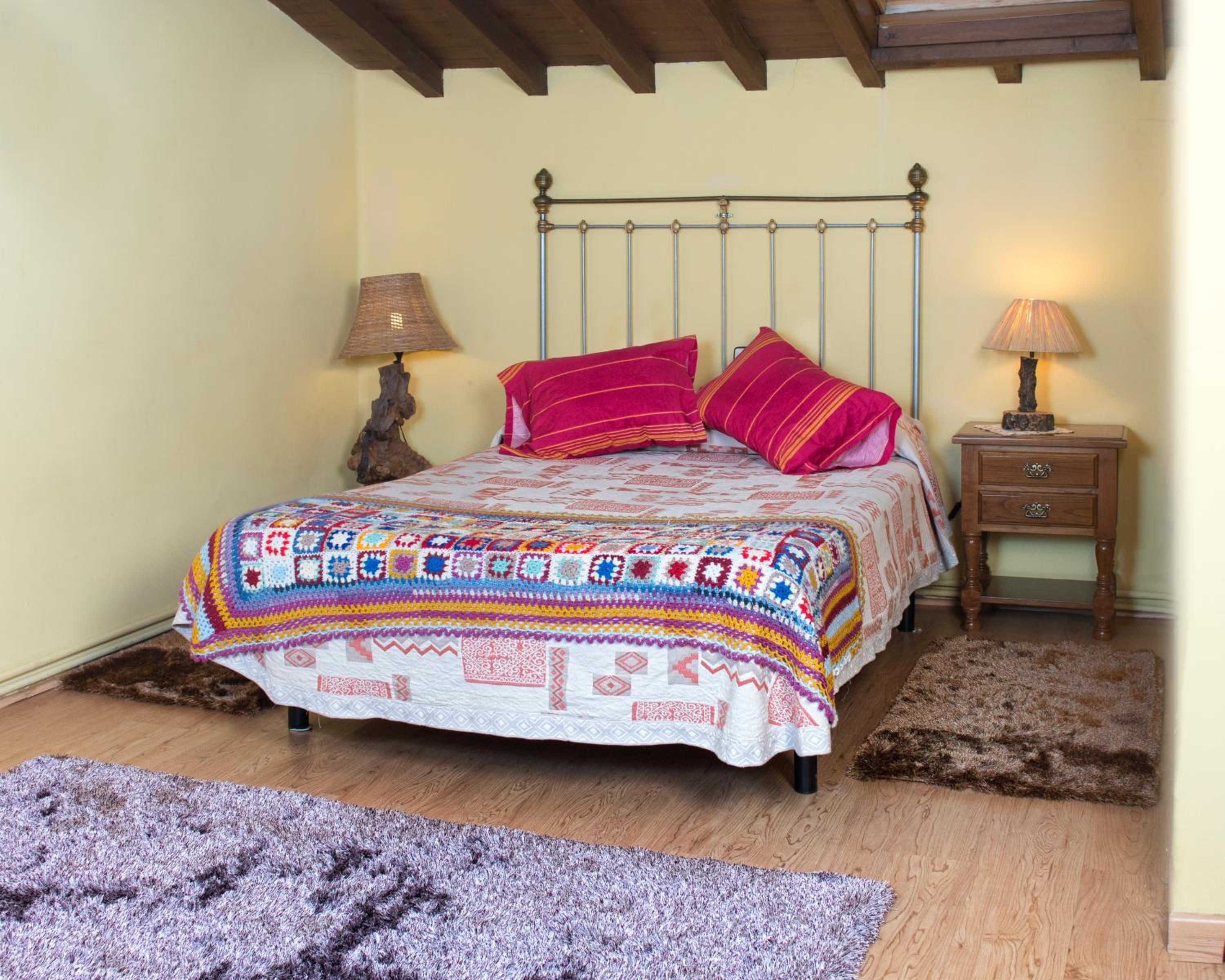 Habitación Estándar con Cama Queen