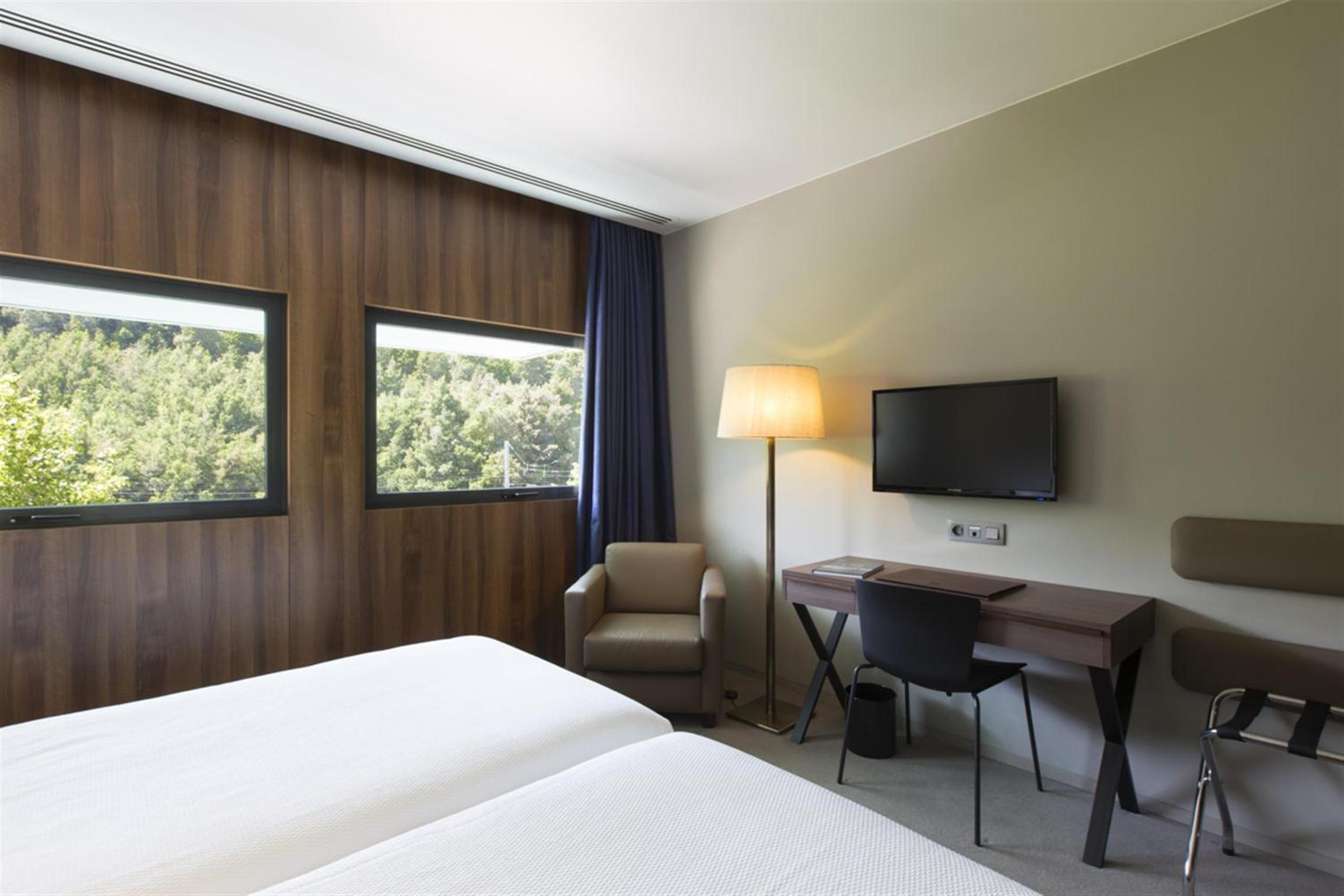 Twin Room - Photo 5