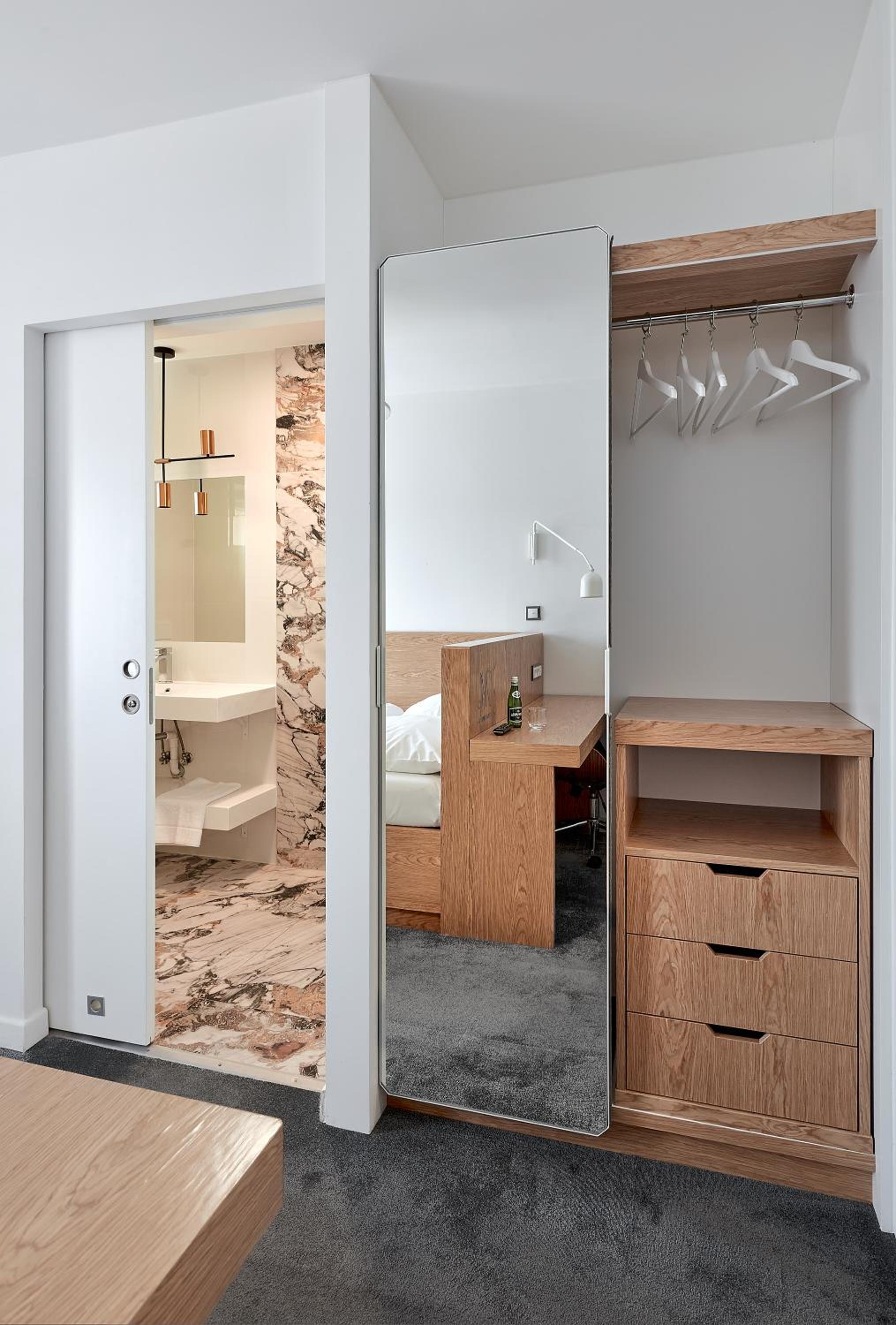 Deluxe Single Room
