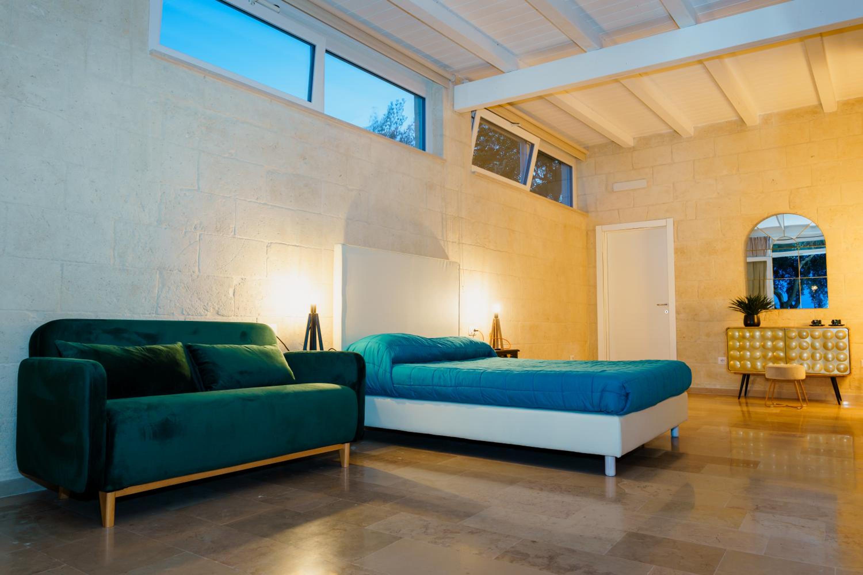 Junior Suite with Garden View