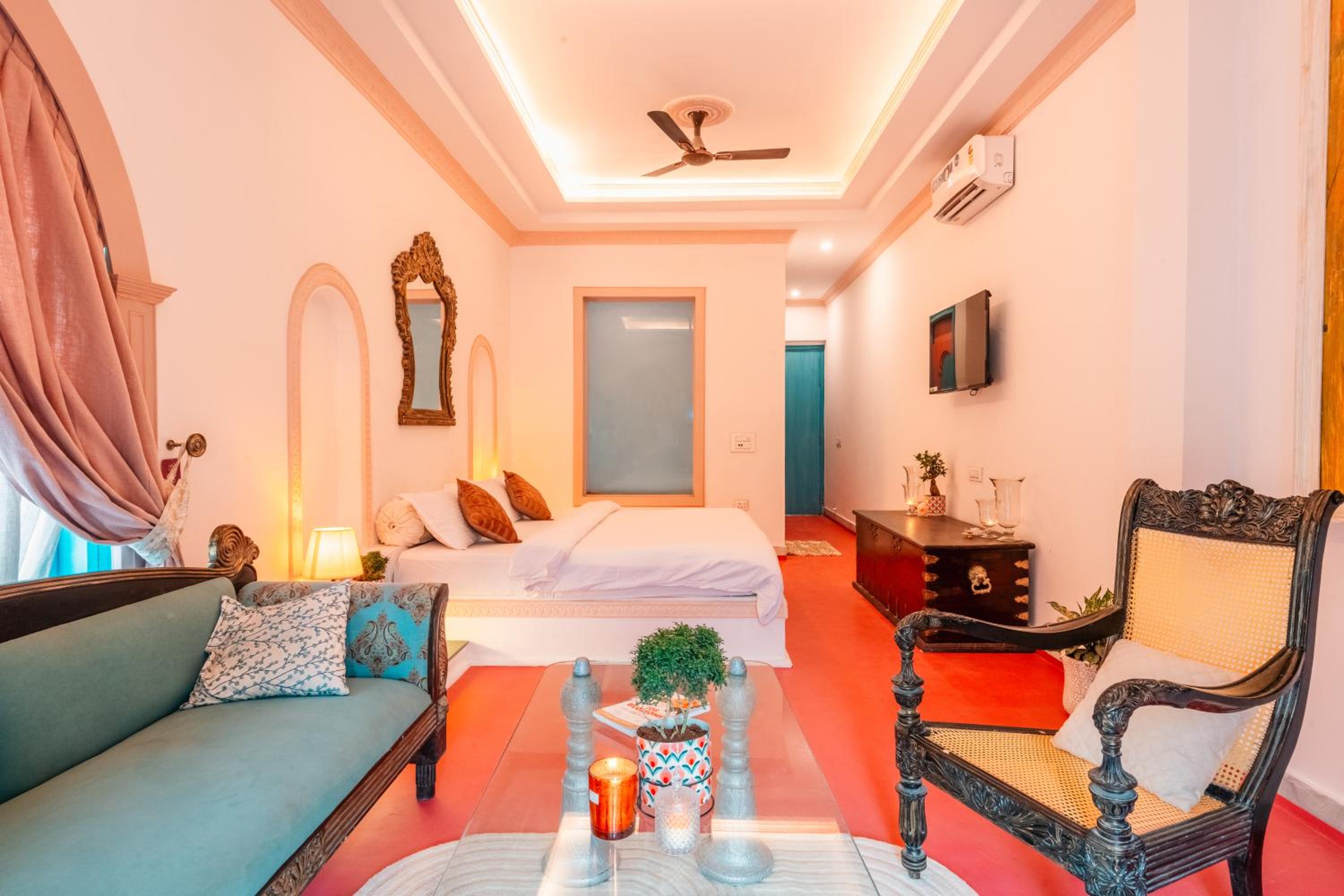 Suite with River View