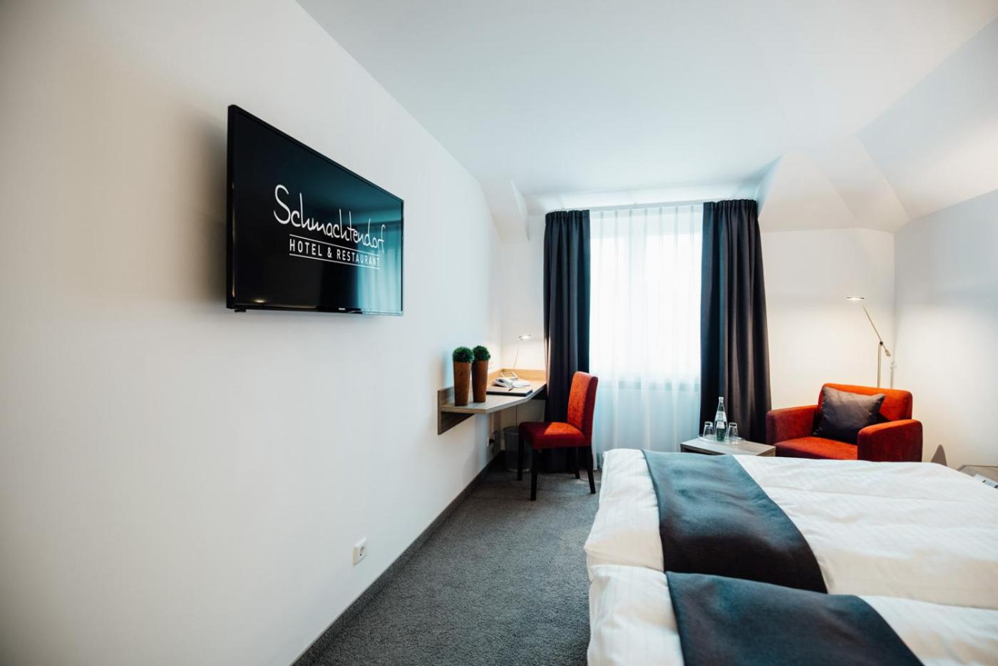 Standard Double Room - Photo 11