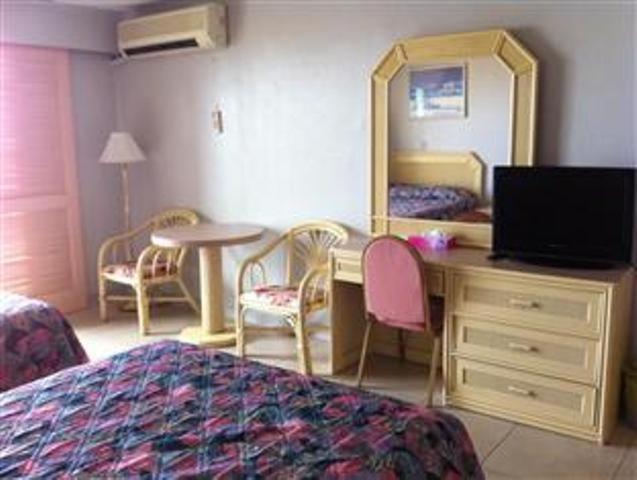 Deluxe Double or Twin Room with Ocean View photo 2