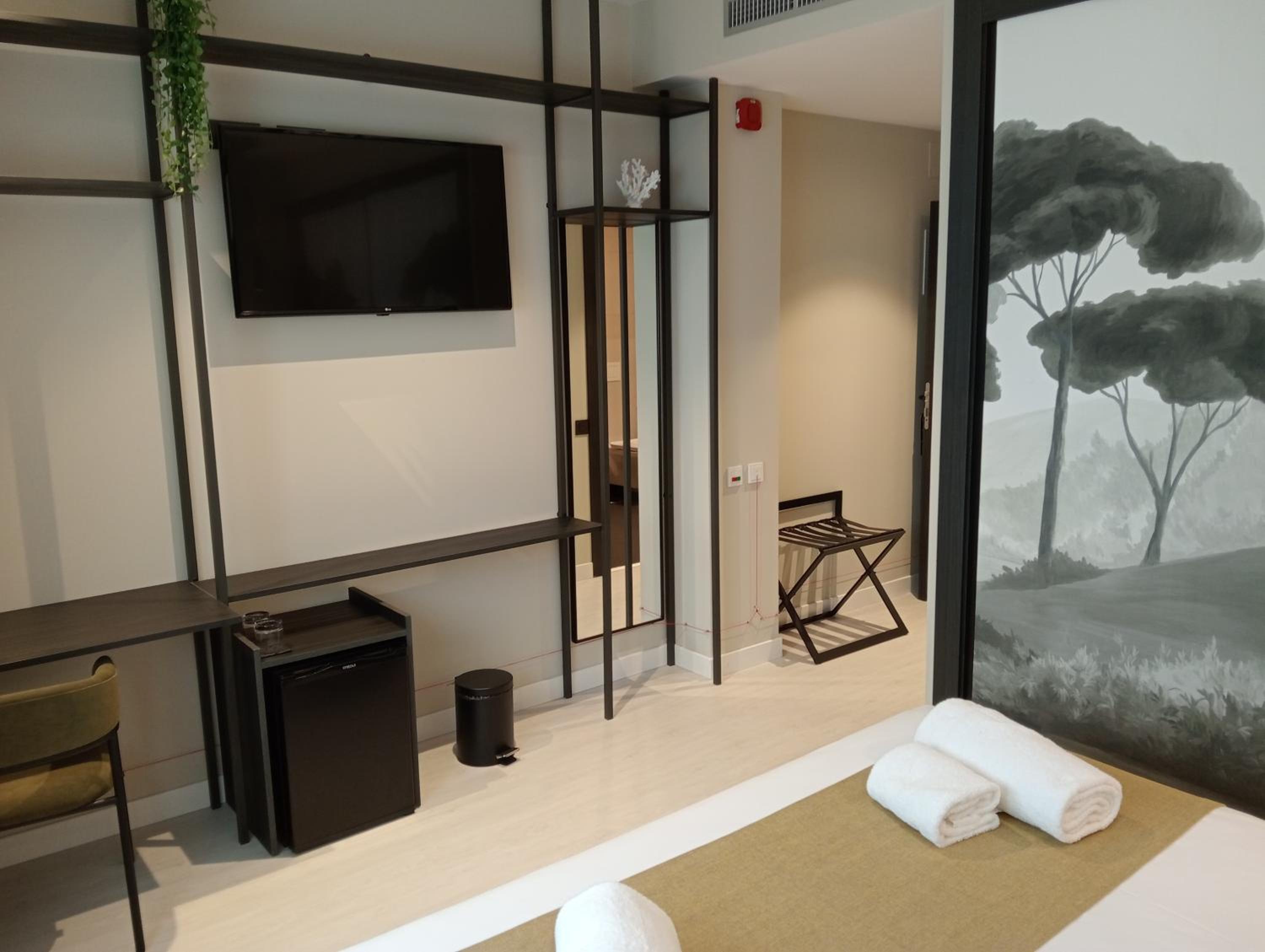 Double Room - Disability Access - Photo 3