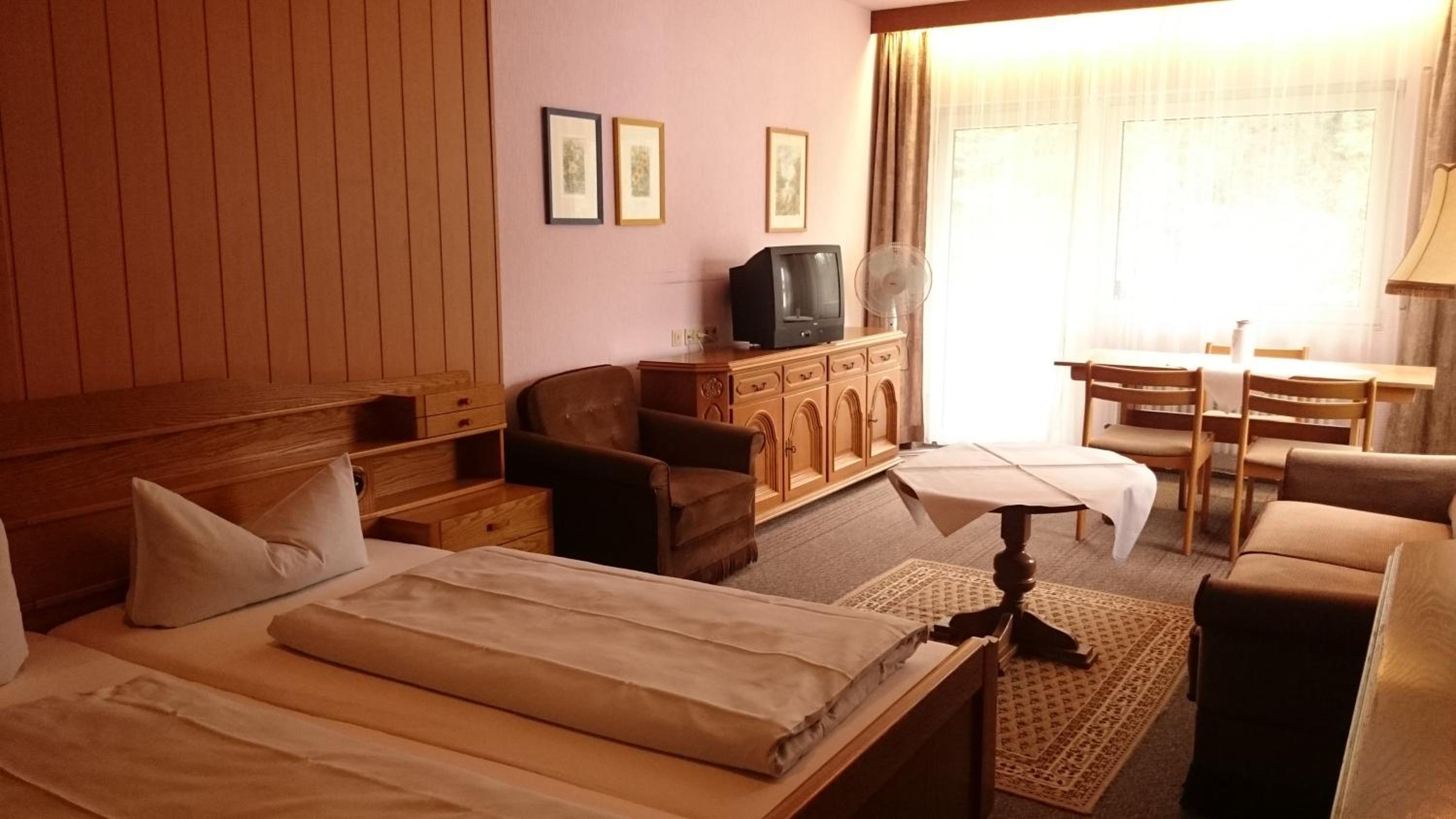 Double Room - Photo 4