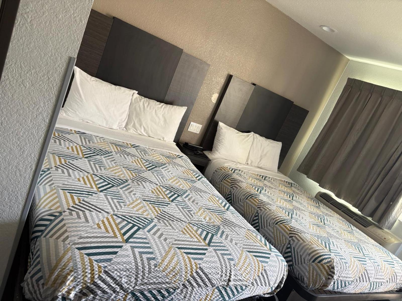 Quadruple Room - Smoking
