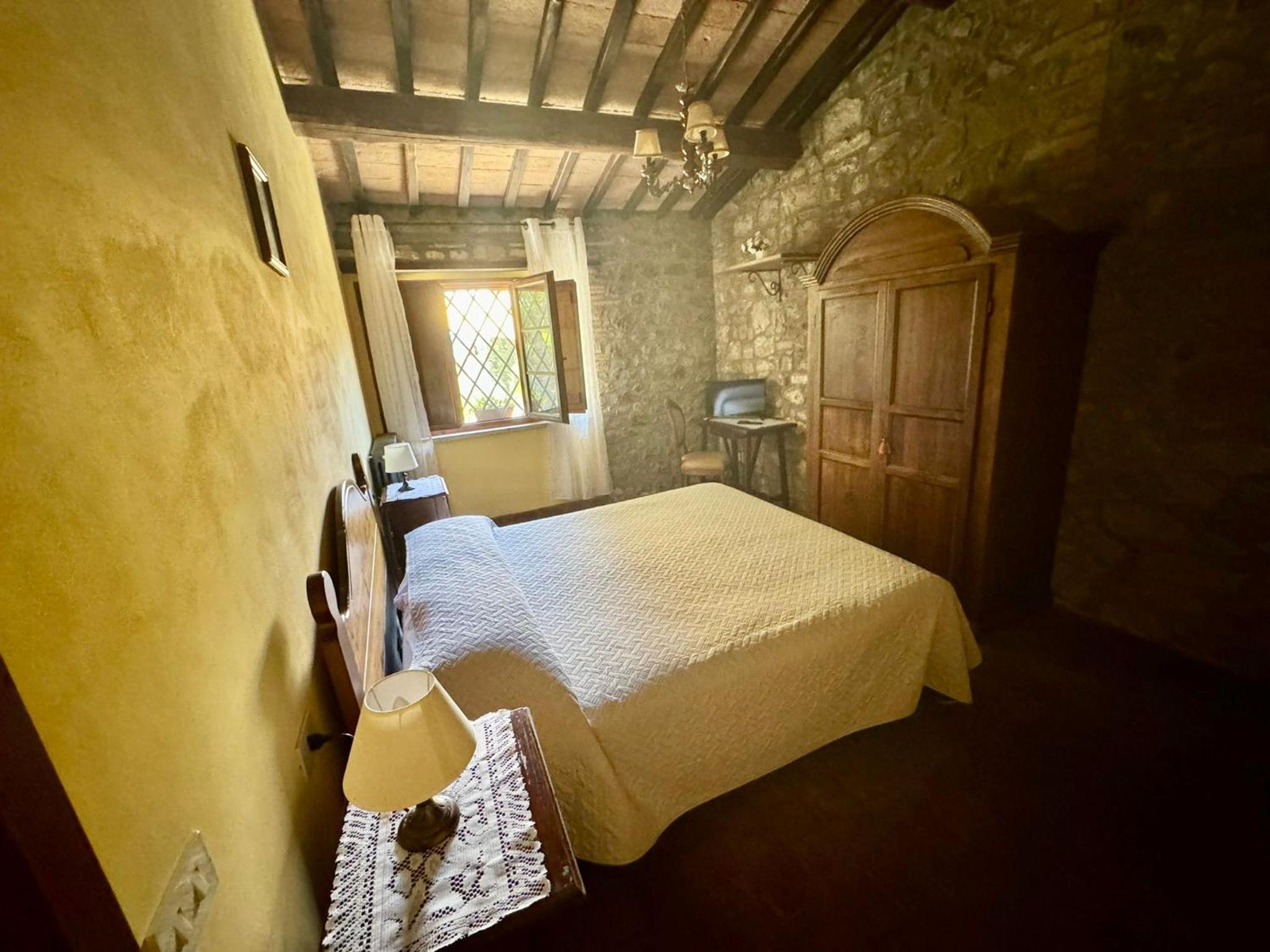 One-Bedroom Apartment with Garden photo 3