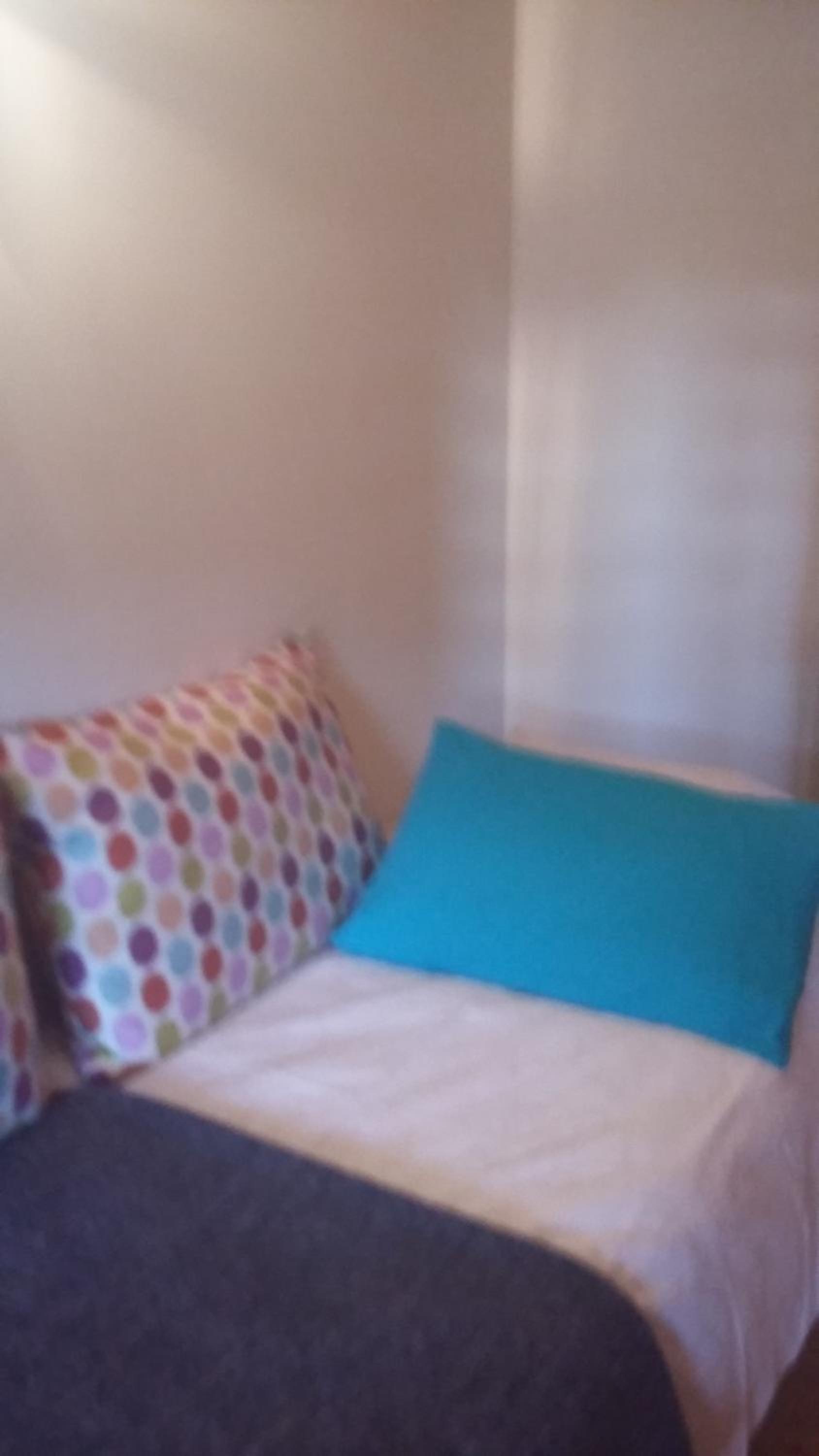 Two-Bedroom House - Photo 15