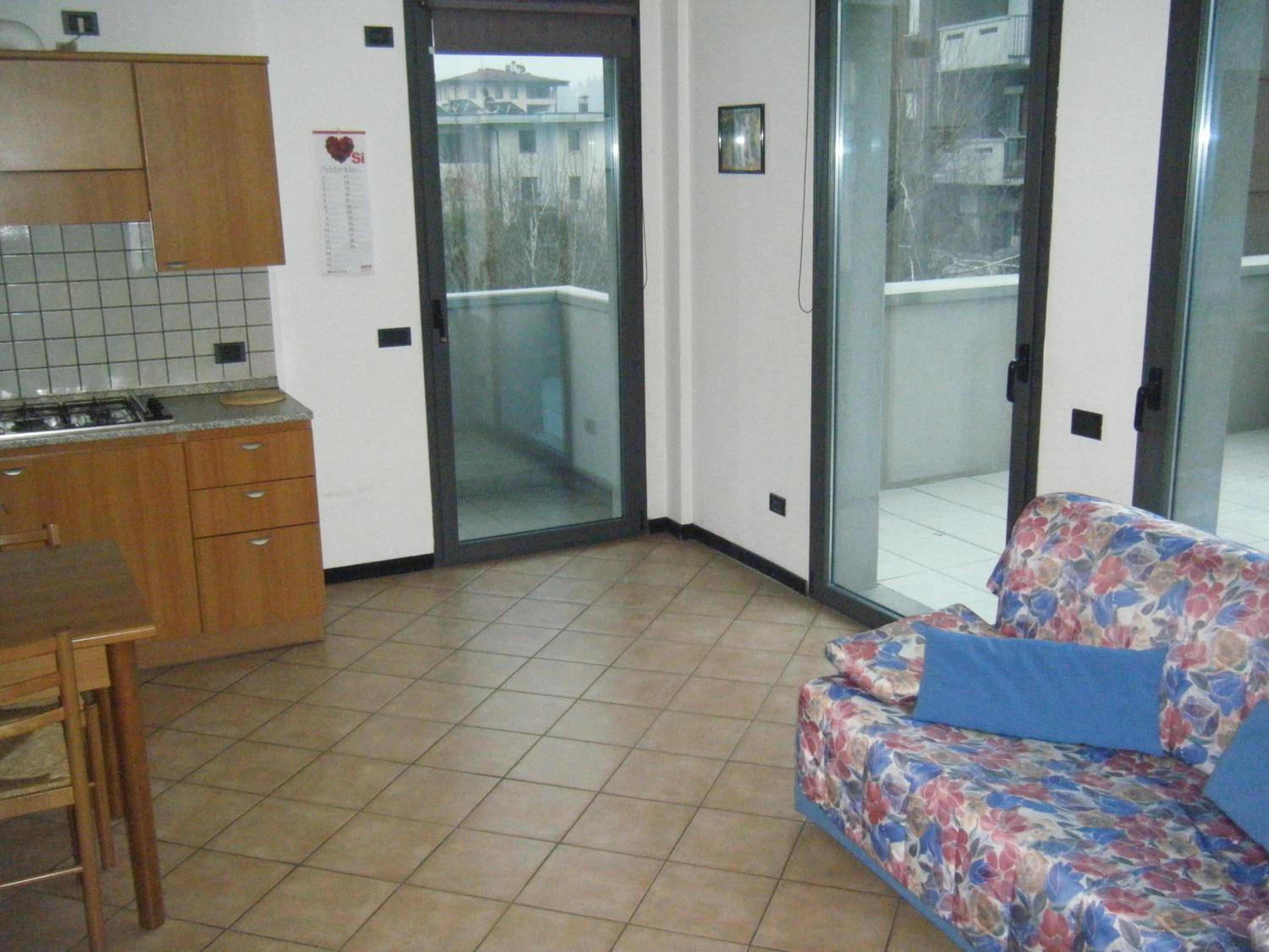 One-Bedroom Apartment with Terrace