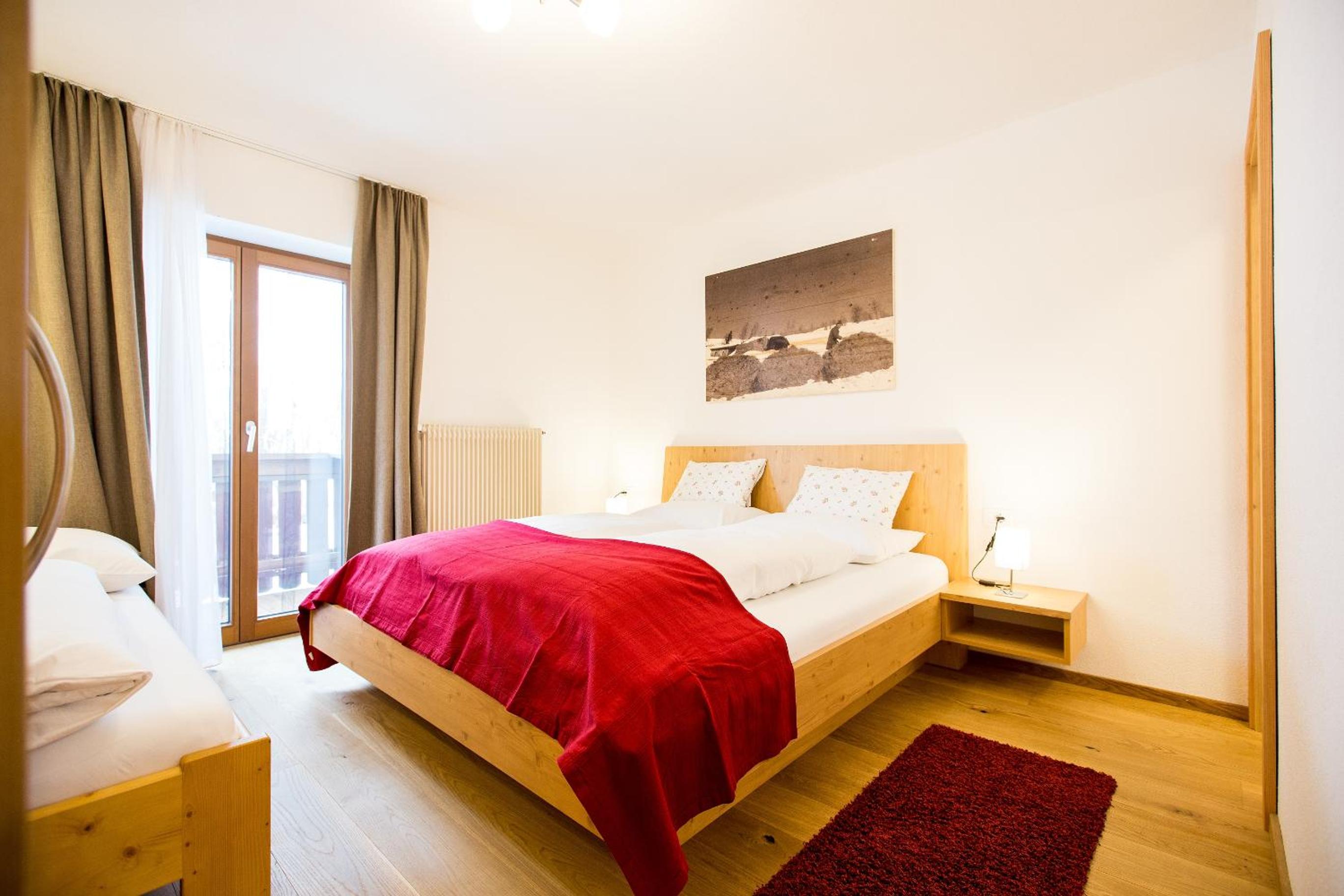 Large Two-Bedroom Apartment photo 2