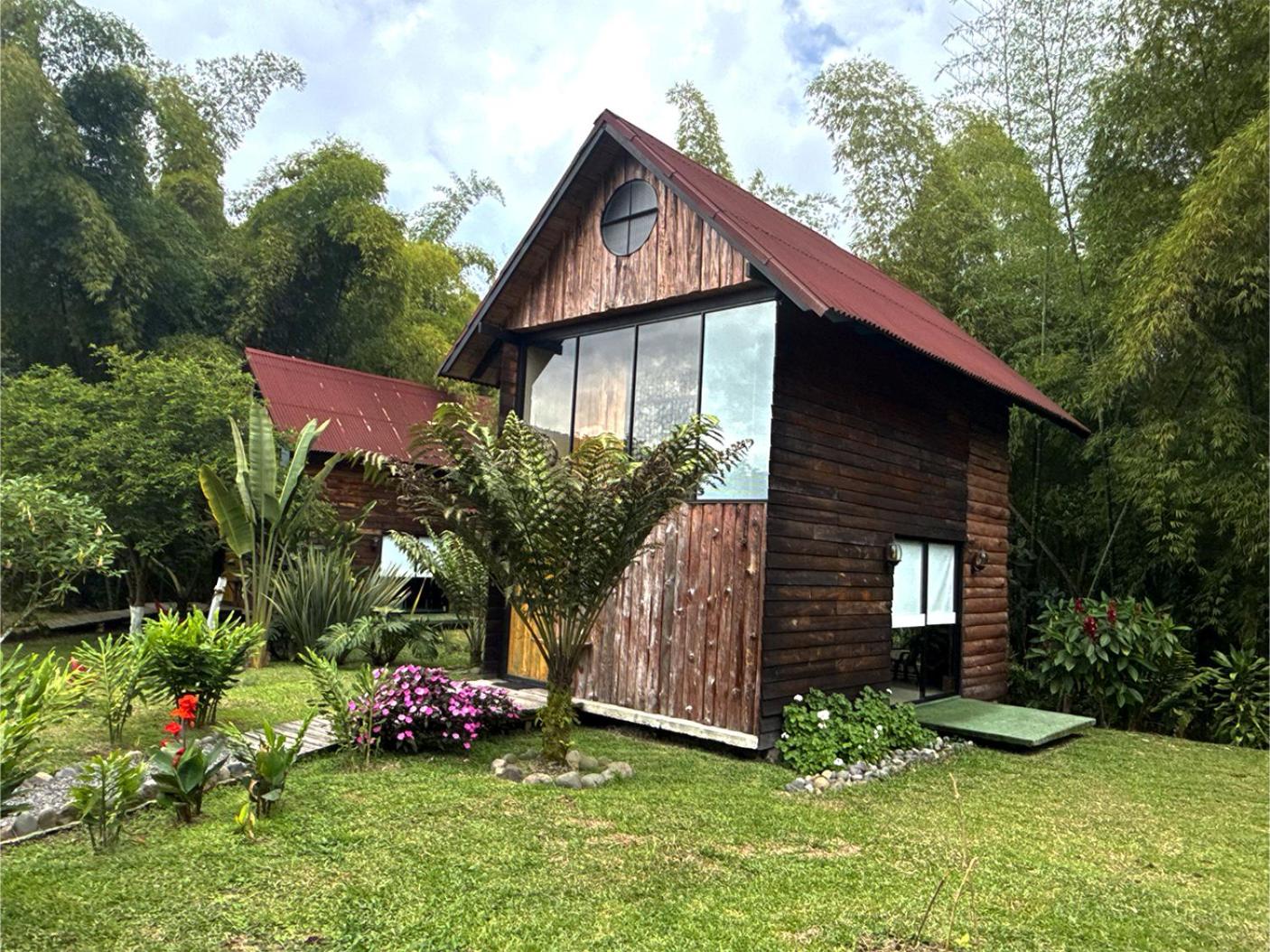 Superior Chalet photo 2