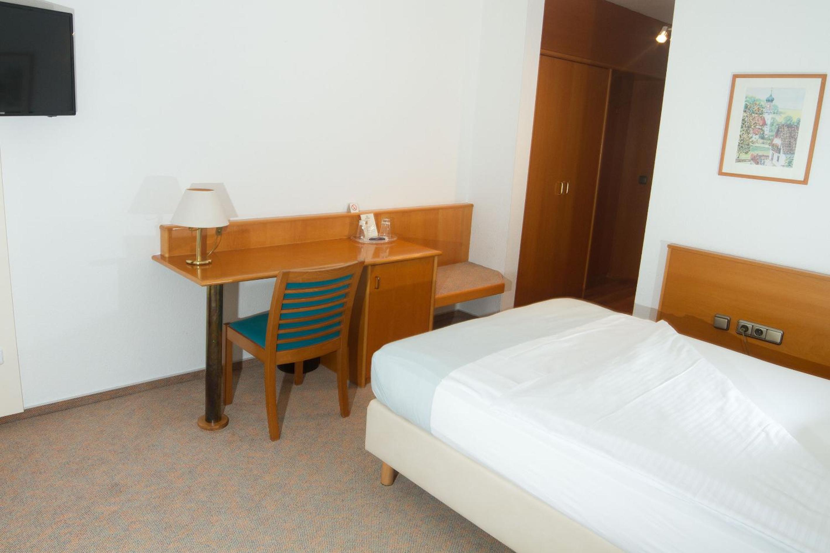 Single Room photo 1