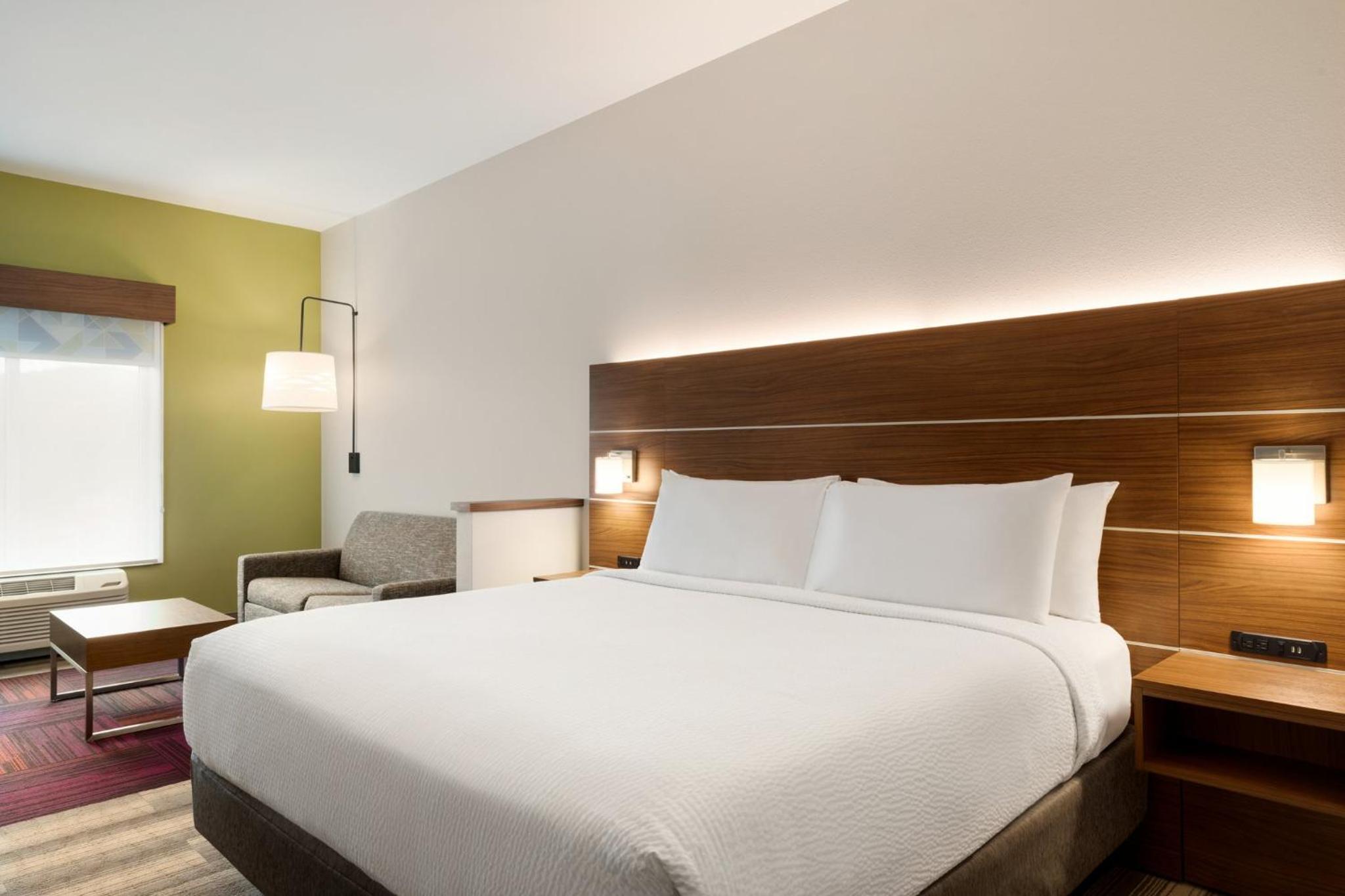 King Suite - Photo 9