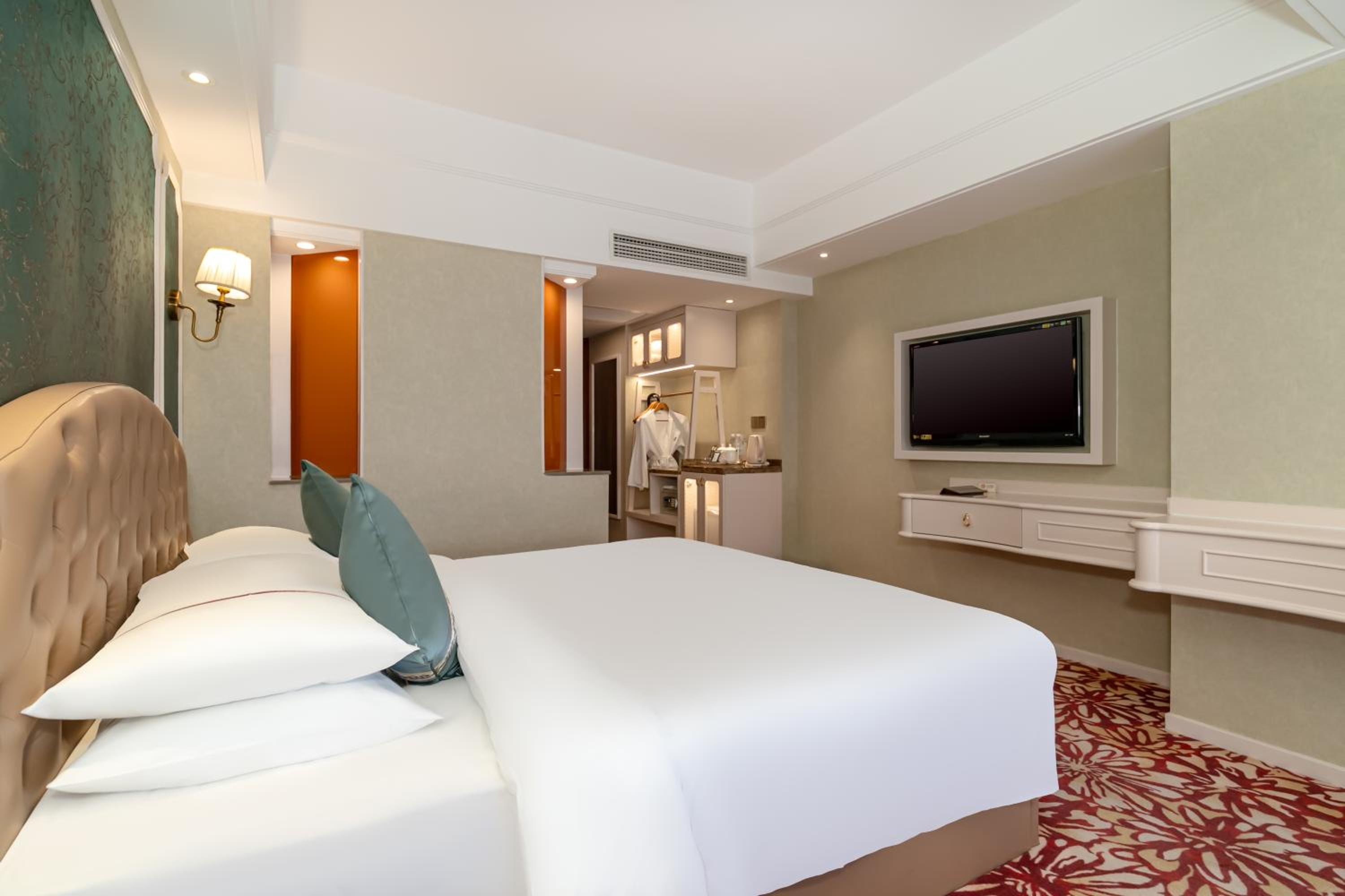 Yue Superior Double Bed Room - Photo 1