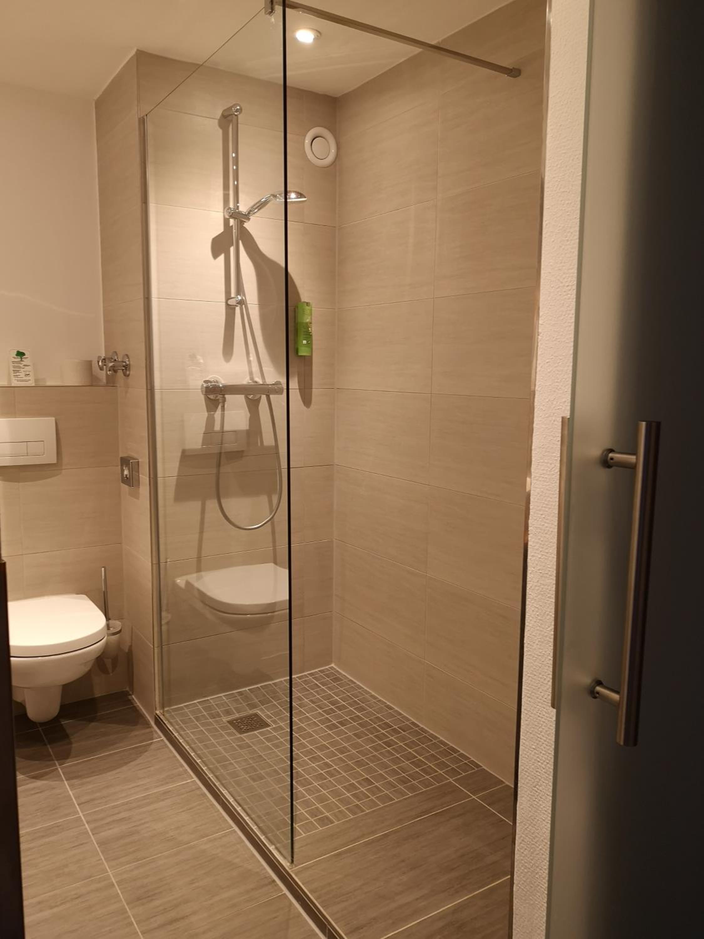 Deluxe Double Room with Shower