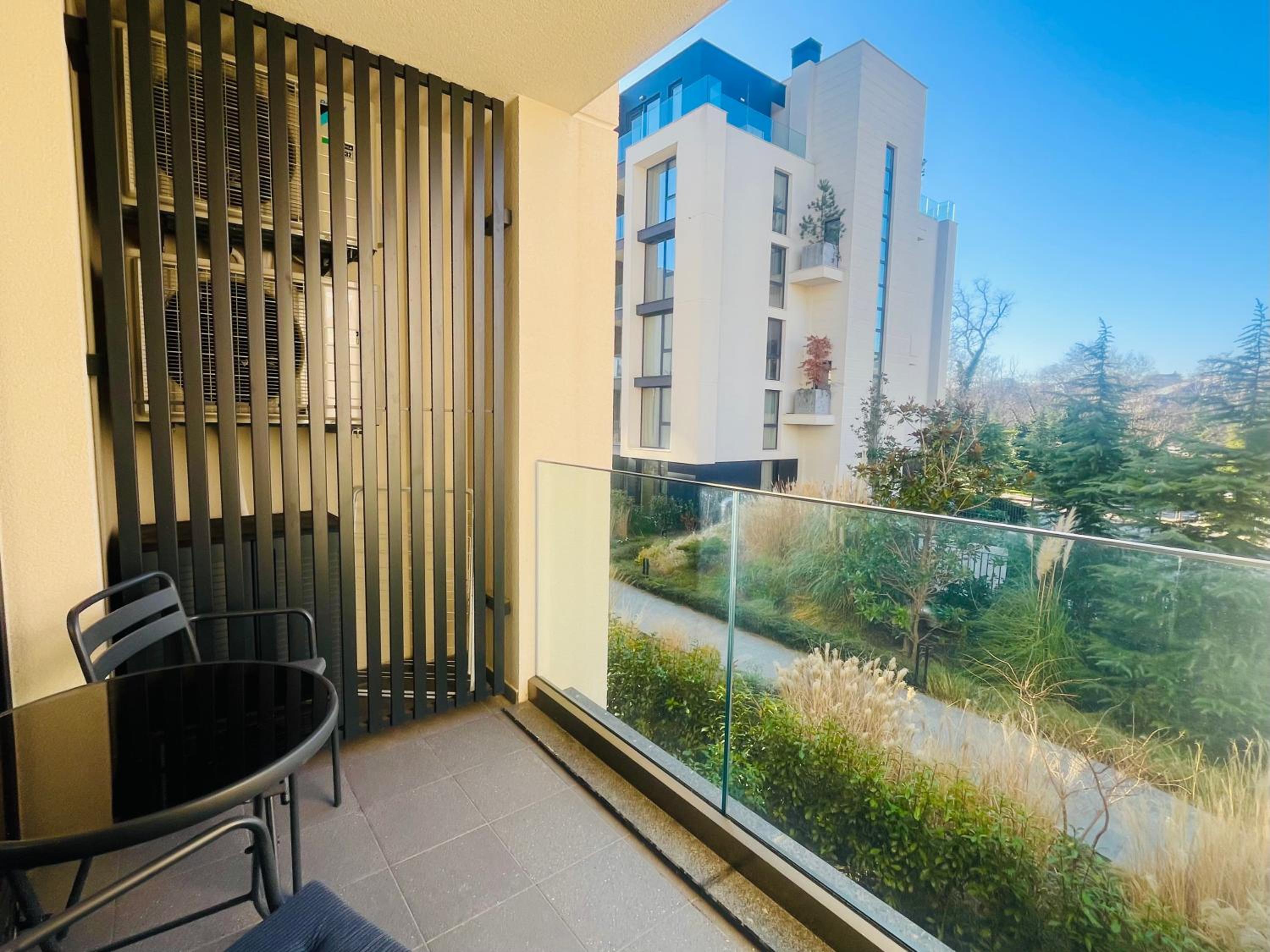 Deluxe One-Bedroom Apartment with Garden View