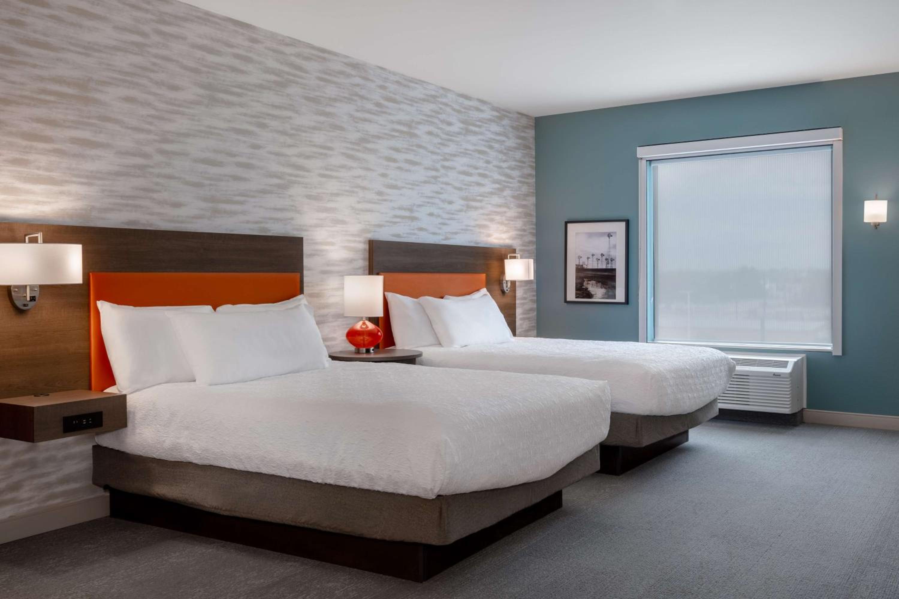 Studio Suite with Two Queen Beds - Photo 1