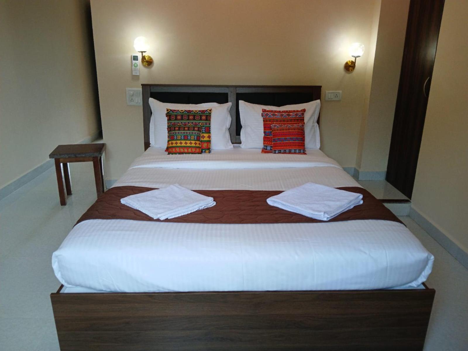 Deluxe Double Room photo 3