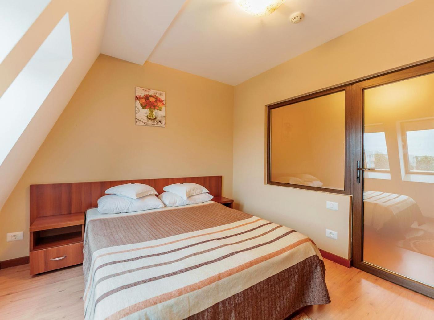 Quadruple Room - Photo 3