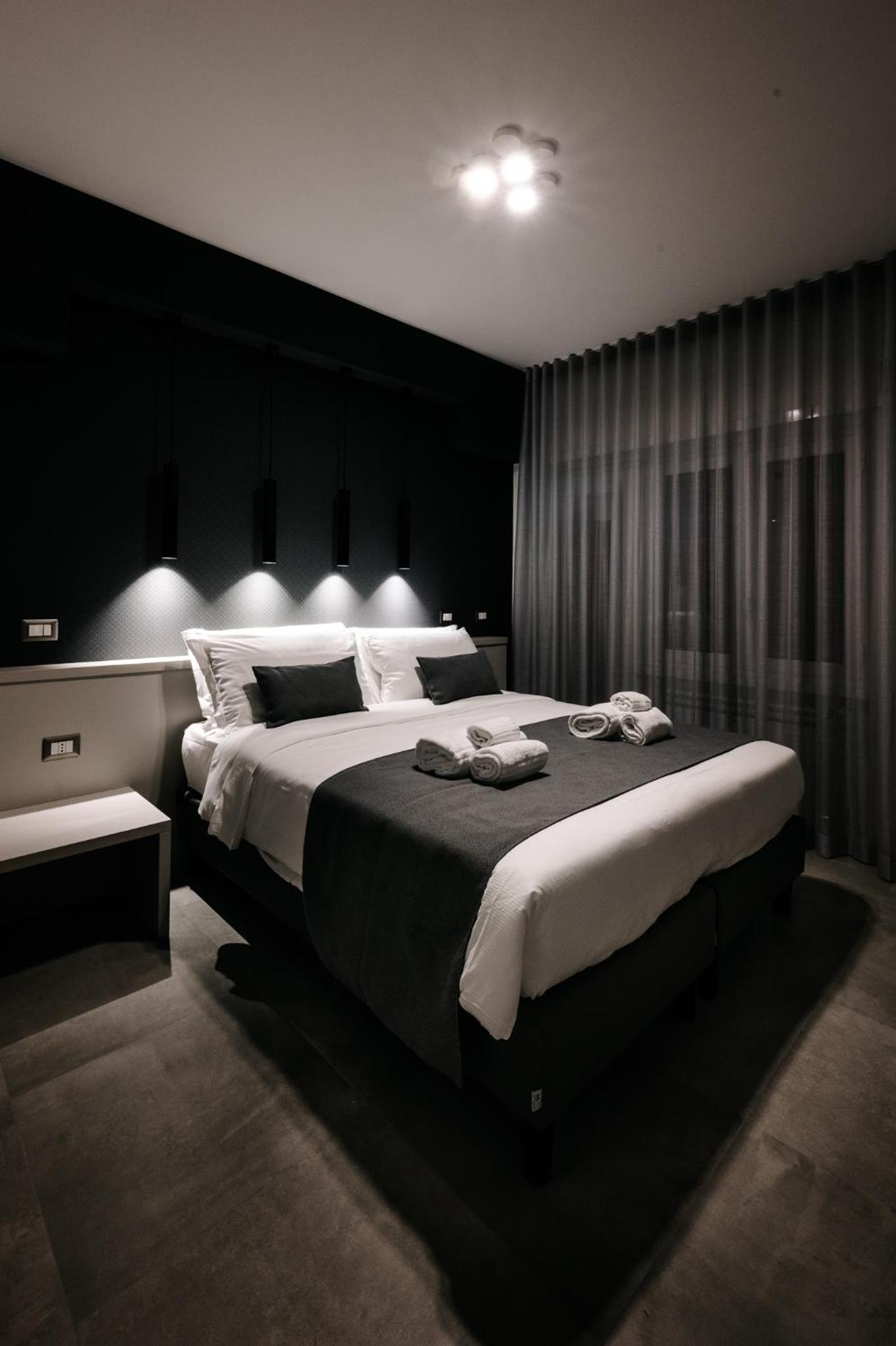 Double or Twin Room with Private Bathroom photo 1