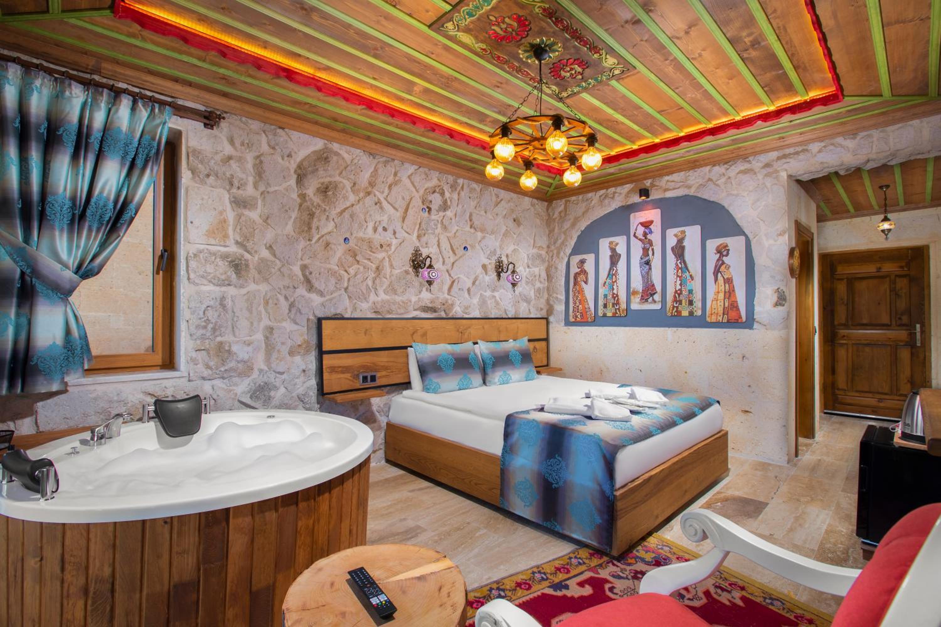 Triple Room with Bath photo 3