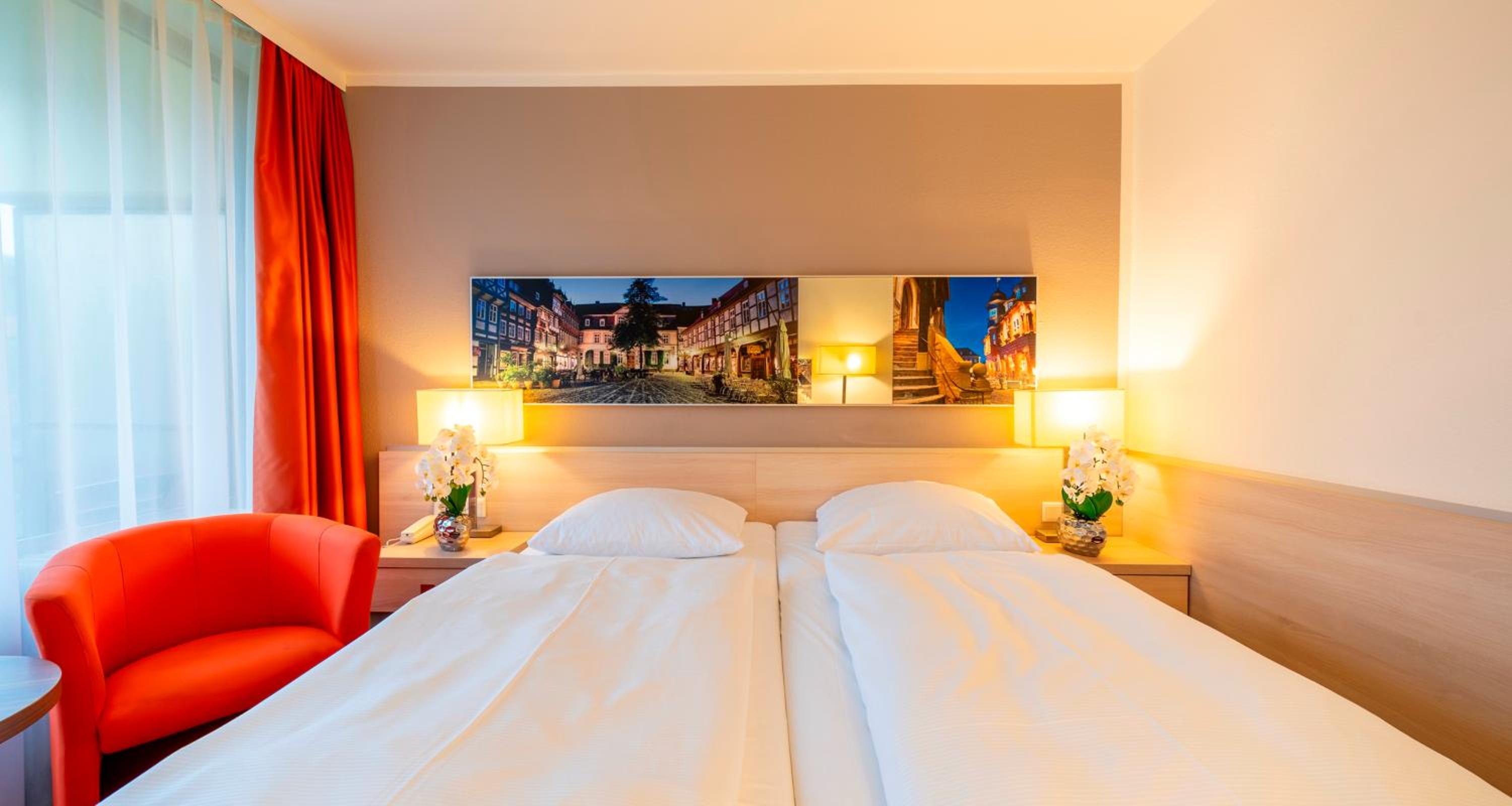 Double Room with Balcony - Photo 7
