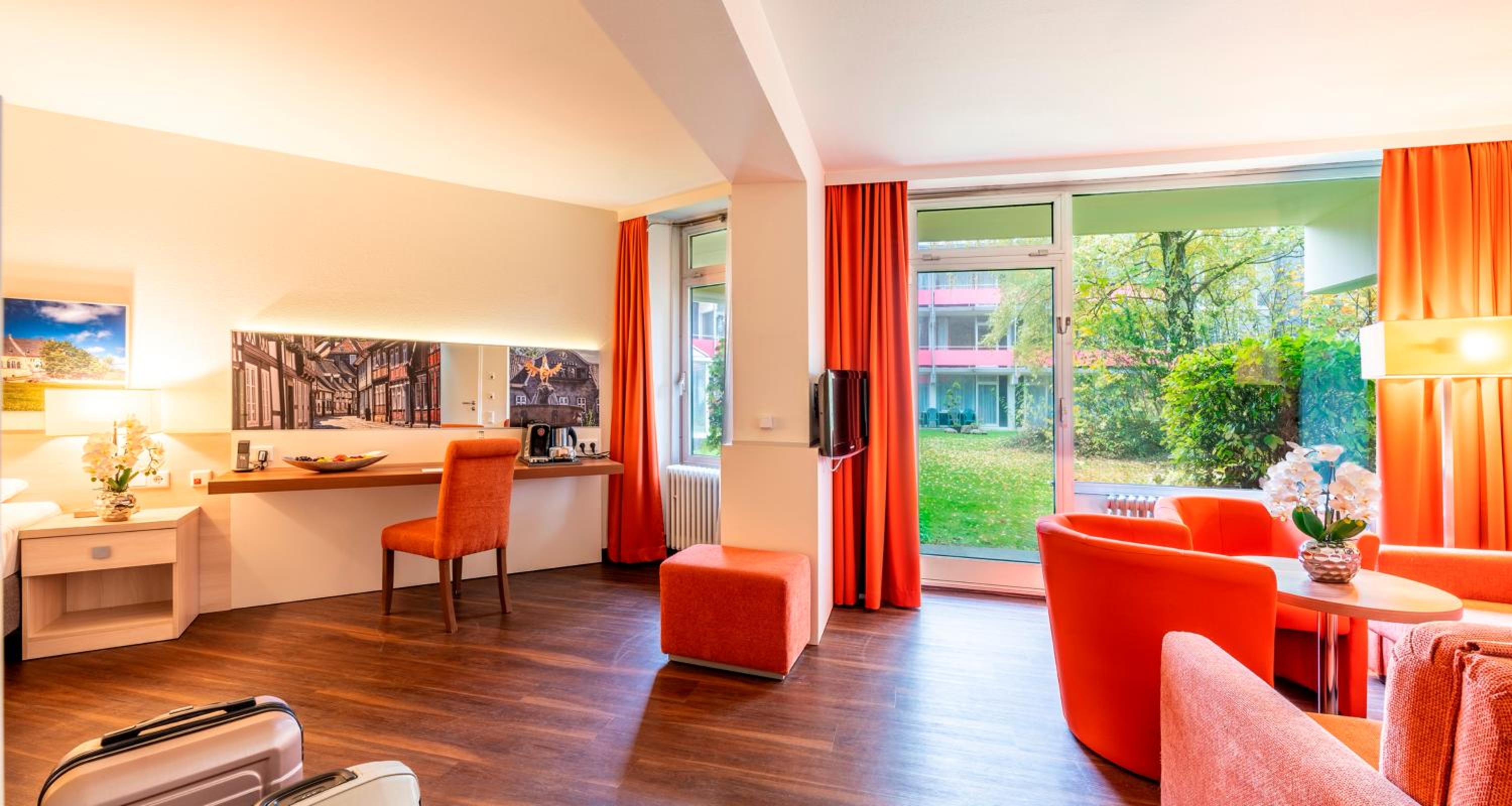 Deluxe Quadruple Room - Photo 2