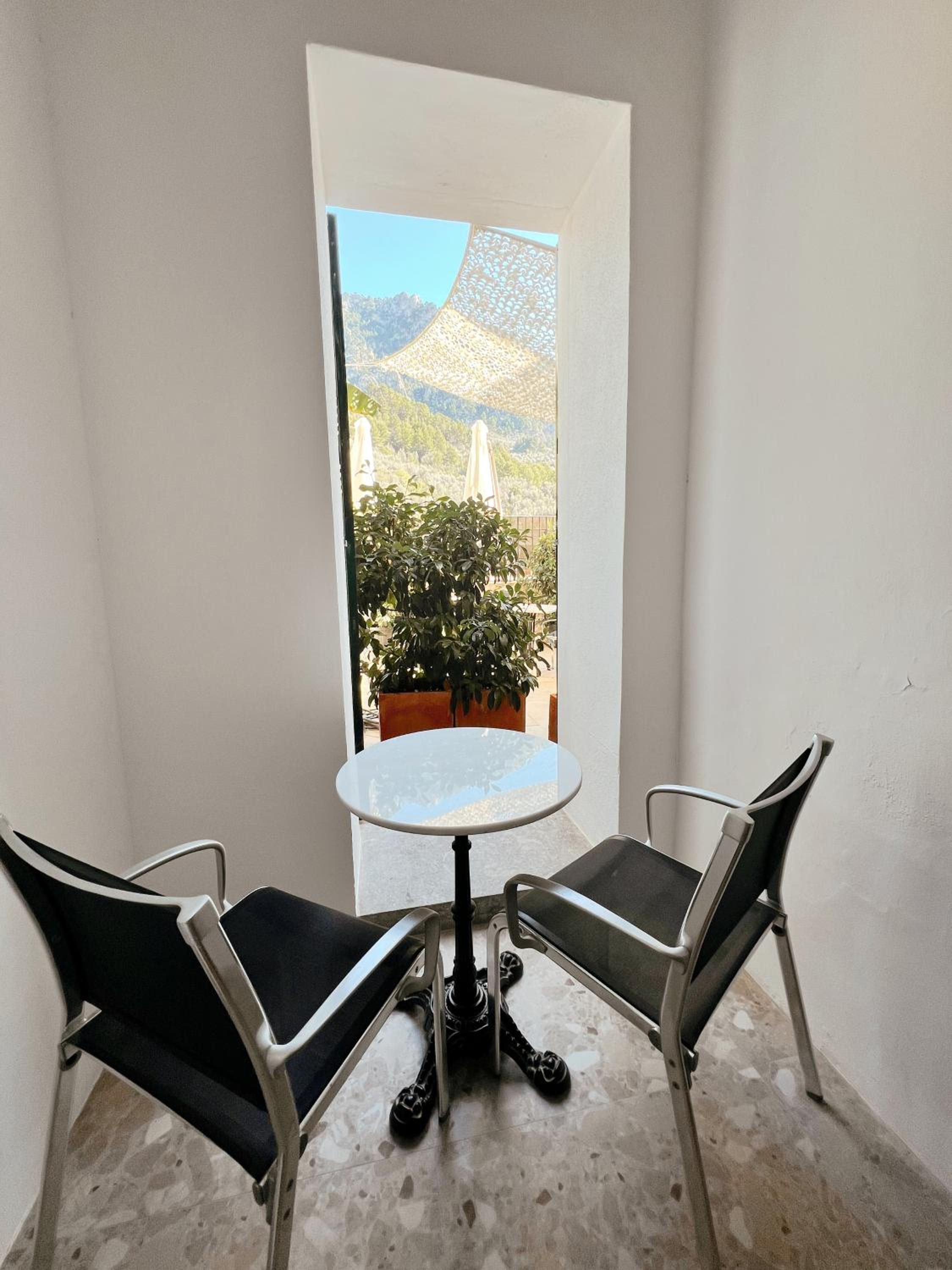 Double Room with Pool View photo 2