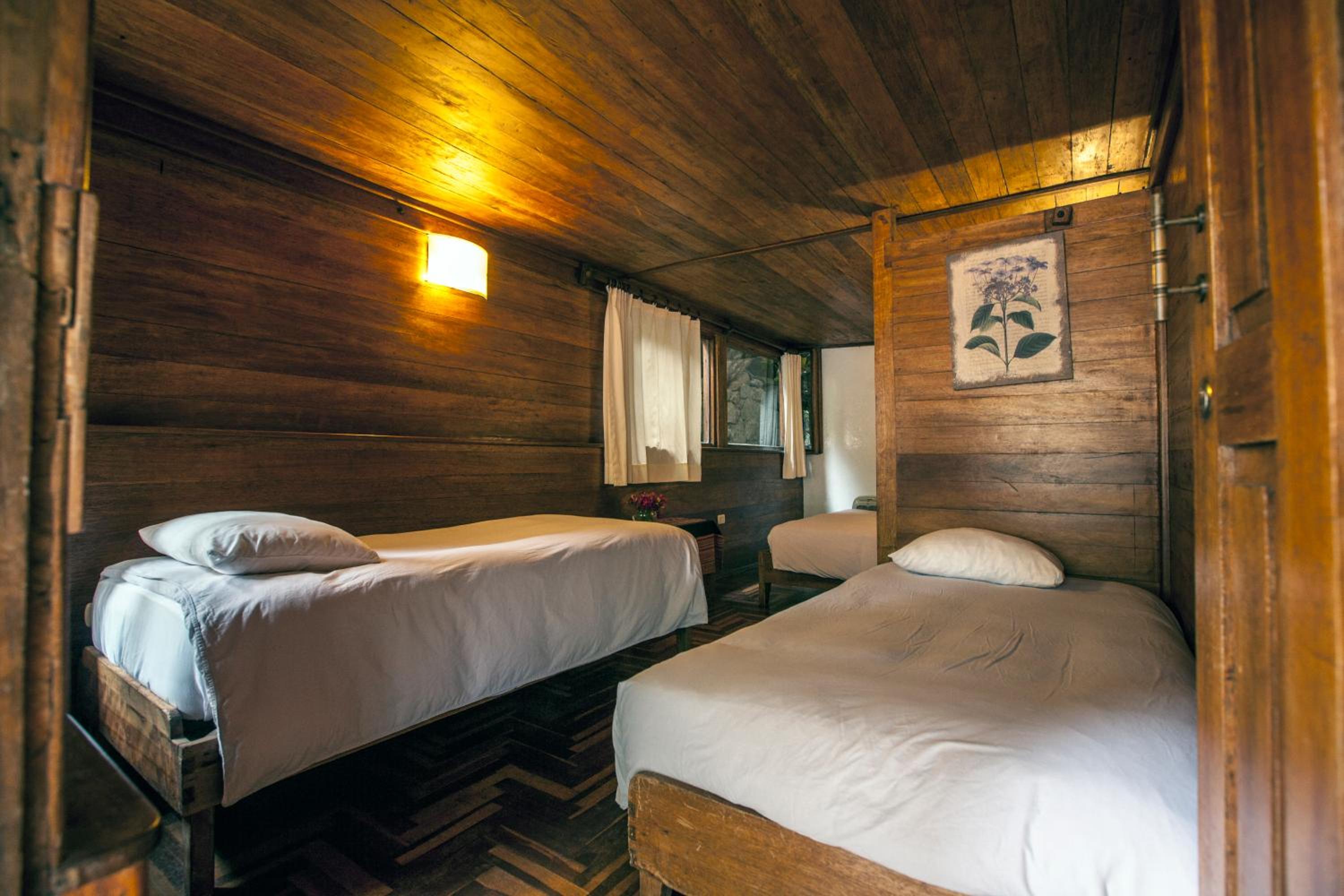 First Floor Room photo 1