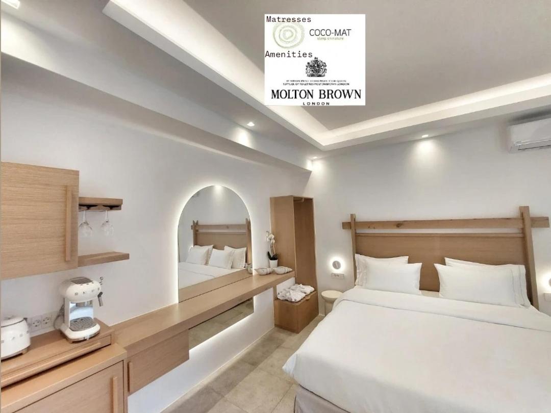 Deluxe Suite with Spa Bath photo 1