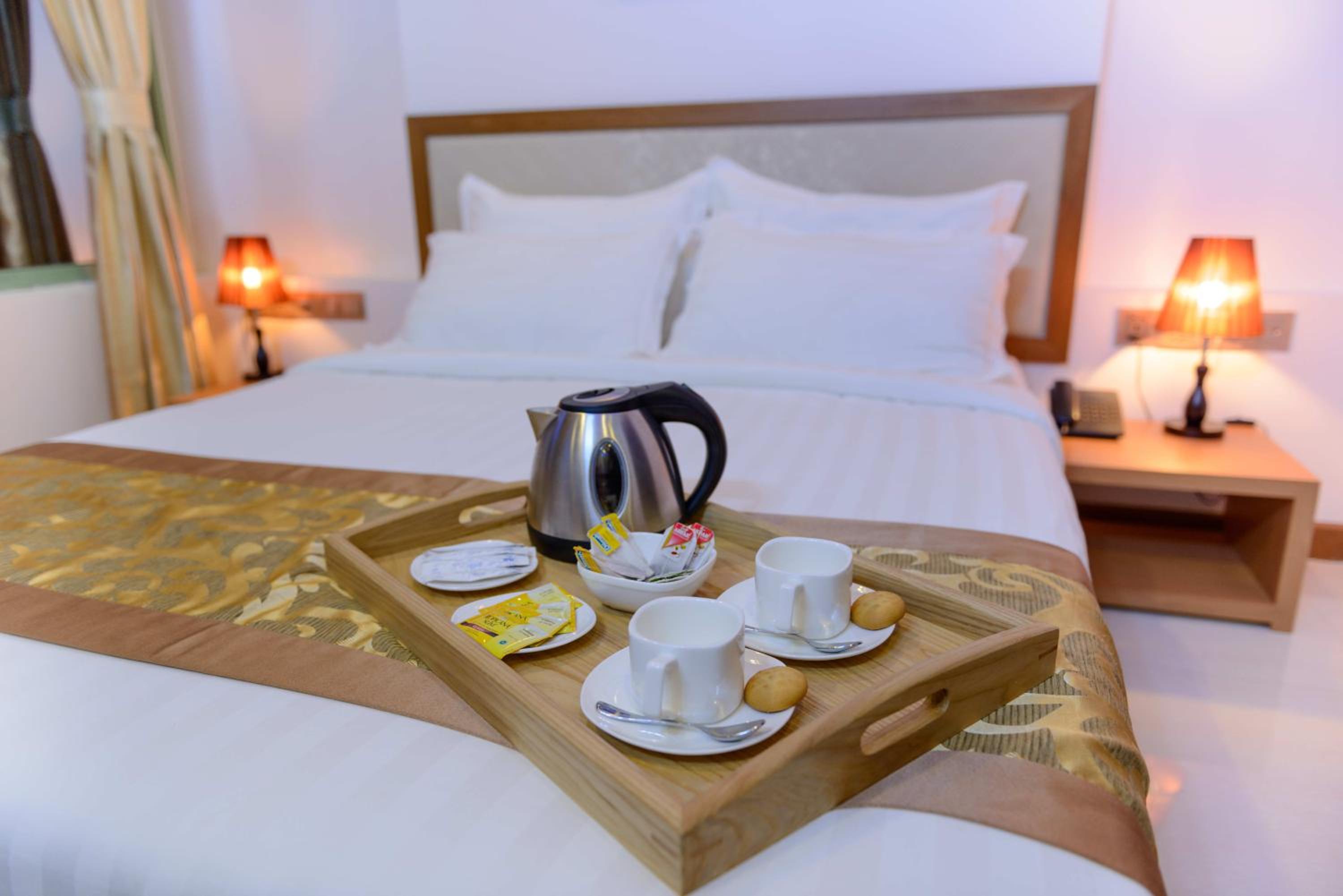 Deluxe King Room photo 1
